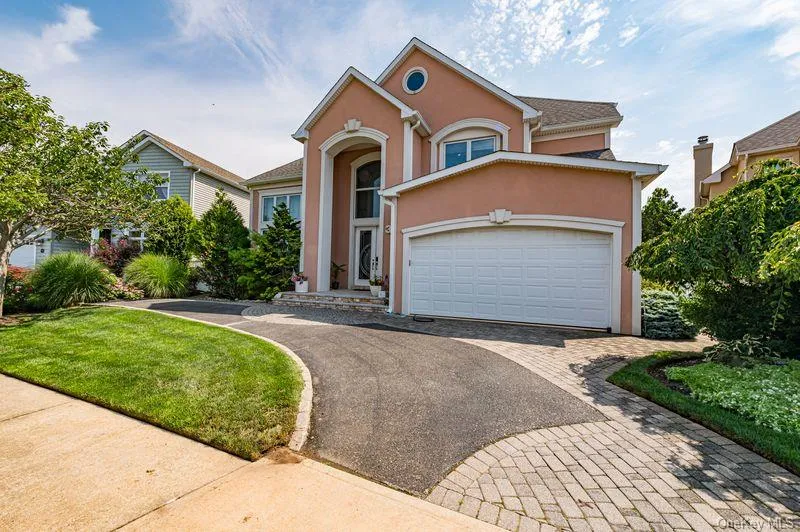 37 Crescent Cove Circle, Hempstead, NY, 6 Bedrooms Bedrooms, 10 Rooms Rooms,5 BathroomsBathrooms,Residential Lease,For Rent,Crescent Cove,0,1027845 37 Crescent Cove Circle, Hempstead, NY, 6 Bedrooms Bedrooms, 10 Rooms Rooms,5 BathroomsBathrooms,Residential Lease,For Rent,Crescent Cove,0,1027845
