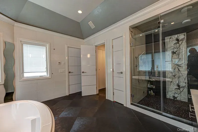 37 Crescent Cove Circle, Hempstead, NY, 6 Bedrooms Bedrooms, 10 Rooms Rooms,5 BathroomsBathrooms,Residential Lease,For Rent,Crescent Cove,0,1027845 37 Crescent Cove Circle, Hempstead, NY, 6 Bedrooms Bedrooms, 10 Rooms Rooms,5 BathroomsBathrooms,Residential Lease,For Rent,Crescent Cove,0,1027845