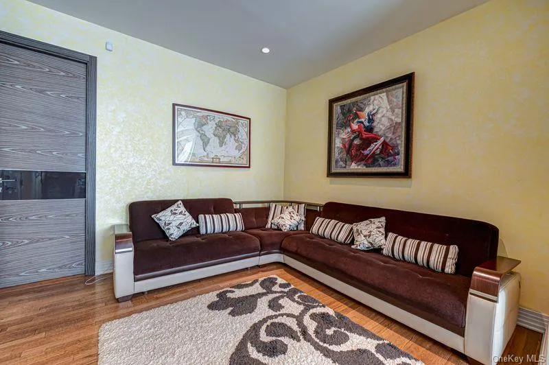 37 Crescent Cove Circle, Hempstead, NY, 6 Bedrooms Bedrooms, 10 Rooms Rooms,5 BathroomsBathrooms,Residential Lease,For Rent,Crescent Cove,0,1027845 37 Crescent Cove Circle, Hempstead, NY, 6 Bedrooms Bedrooms, 10 Rooms Rooms,5 BathroomsBathrooms,Residential Lease,For Rent,Crescent Cove,0,1027845