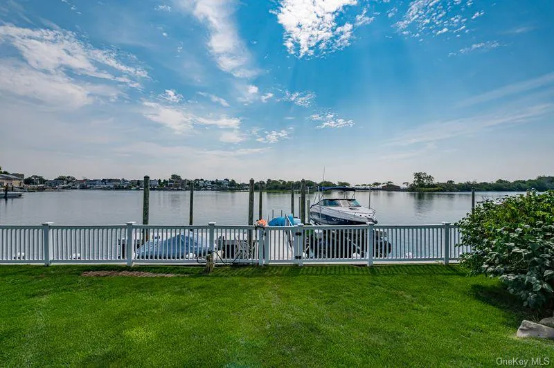 37 Crescent Cove Circle, Hempstead, NY, 6 Bedrooms Bedrooms, 10 Rooms Rooms,5 BathroomsBathrooms,Residential Lease,For Rent,Crescent Cove,0,1027845 37 Crescent Cove Circle, Hempstead, NY, 6 Bedrooms Bedrooms, 10 Rooms Rooms,5 BathroomsBathrooms,Residential Lease,For Rent,Crescent Cove,0,1027845