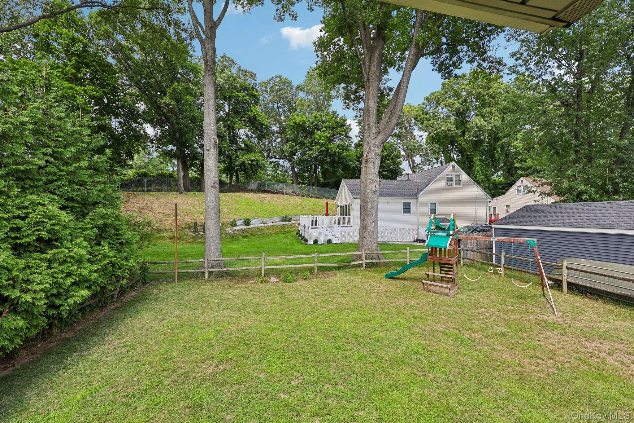 41 Sheldon Avenue, Greenburgh, NY, 4 Bedrooms Bedrooms, 6 Rooms Rooms,2 BathroomsBathrooms,Residential Lease,For Rent,Sheldon,0,1027847 41 Sheldon Avenue, Greenburgh, NY, 4 Bedrooms Bedrooms, 6 Rooms Rooms,2 BathroomsBathrooms,Residential Lease,For Rent,Sheldon,0,1027847