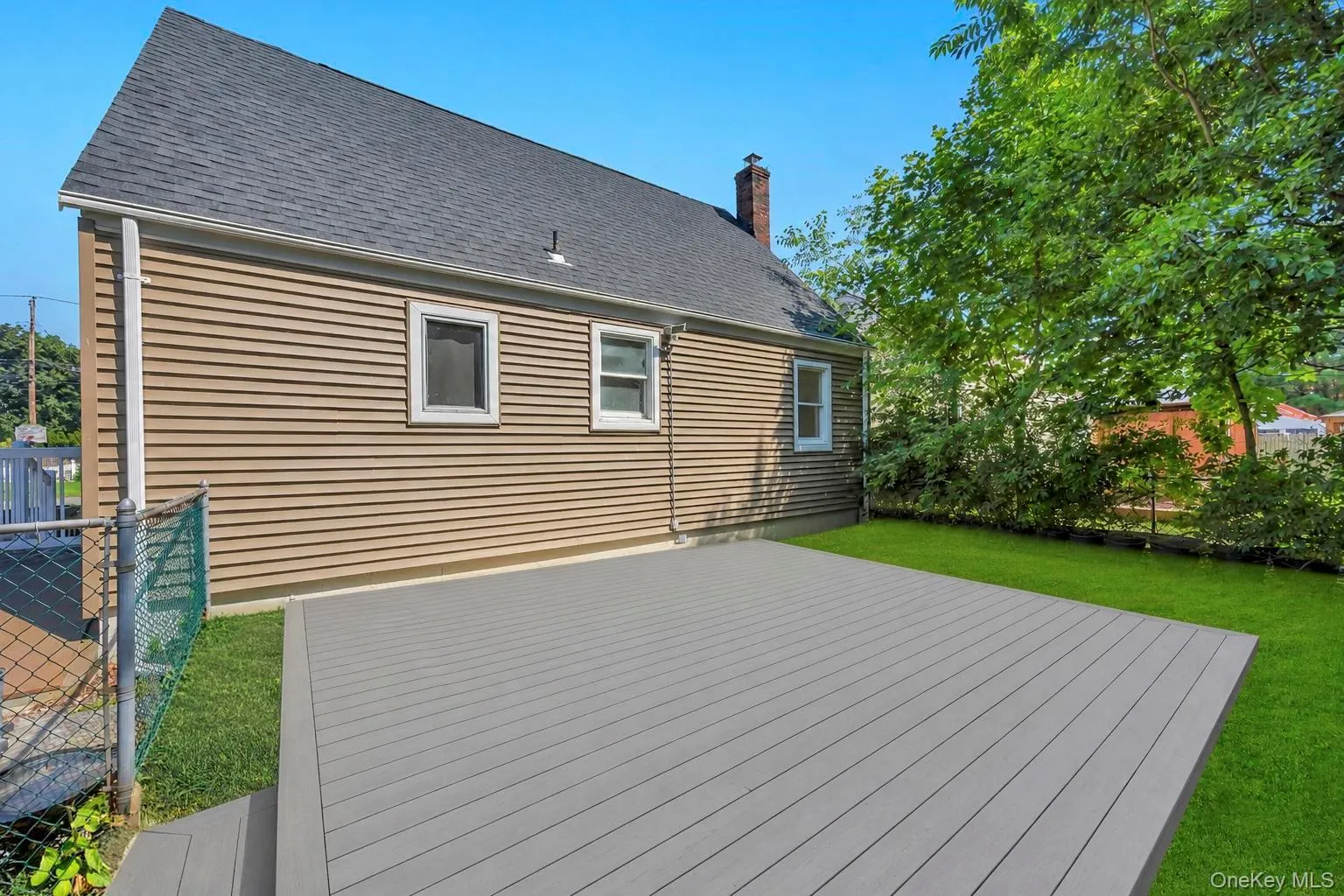 15 Irving Johnson Street, Huntington, NY, 3 Bedrooms Bedrooms, 6 Rooms Rooms,1 BathroomBathrooms,Residential,For Rent,Irving Johnson,0,1027848 15 Irving Johnson Street, Huntington, NY, 3 Bedrooms Bedrooms, 6 Rooms Rooms,1 BathroomBathrooms,Residential,For Rent,Irving Johnson,0,1027848