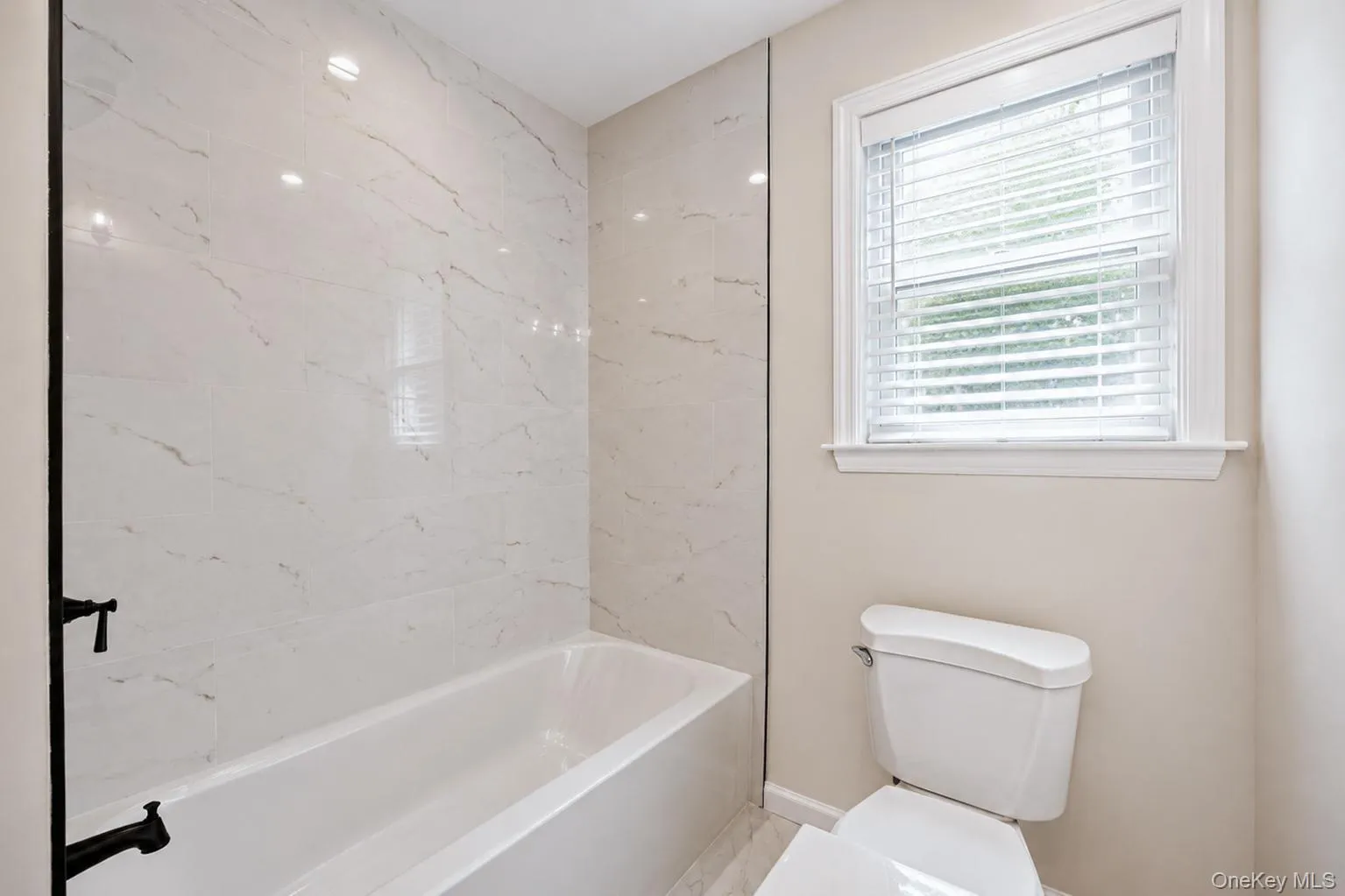 15 Irving Johnson Street, Huntington, NY, 3 Bedrooms Bedrooms, 6 Rooms Rooms,1 BathroomBathrooms,Residential,For Rent,Irving Johnson,0,1027848 15 Irving Johnson Street, Huntington, NY, 3 Bedrooms Bedrooms, 6 Rooms Rooms,1 BathroomBathrooms,Residential,For Rent,Irving Johnson,0,1027848