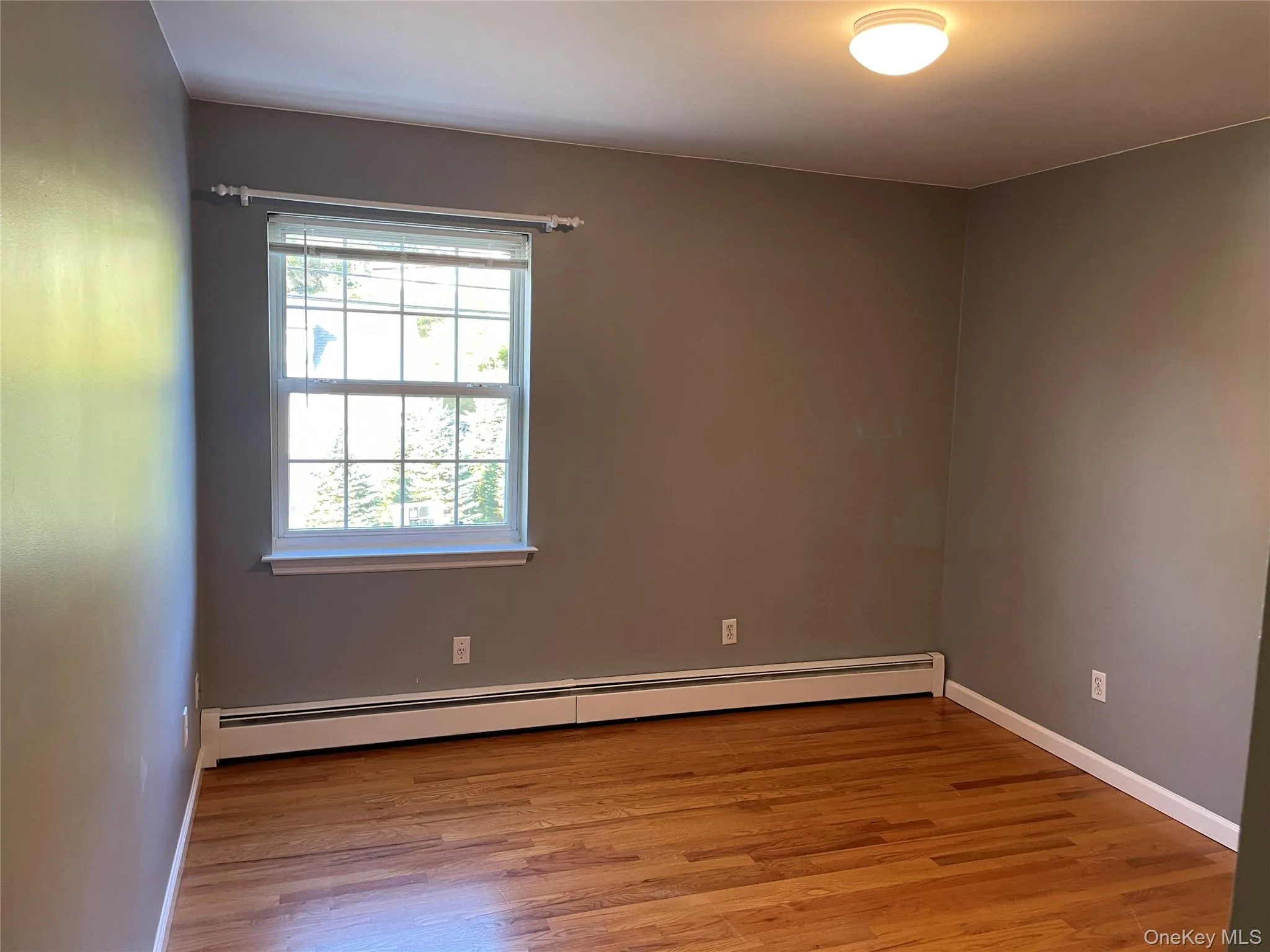 2nd Bedroom 2nd Bedroom