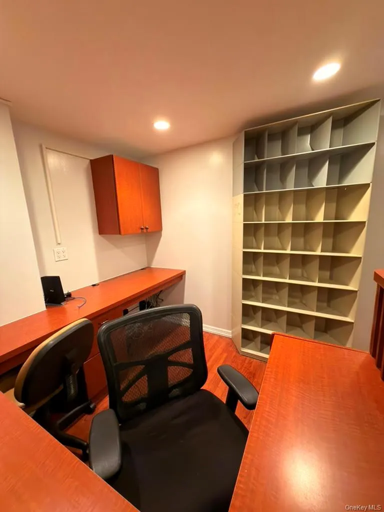 155 68th Street, New York, NY, 1 Bedroom Bedrooms, 4 Rooms Rooms,1 BathroomBathrooms,Residential,For Rent,68th,0,1027853 155 68th Street, New York, NY, 1 Bedroom Bedrooms, 4 Rooms Rooms,1 BathroomBathrooms,Residential,For Rent,68th,0,1027853
