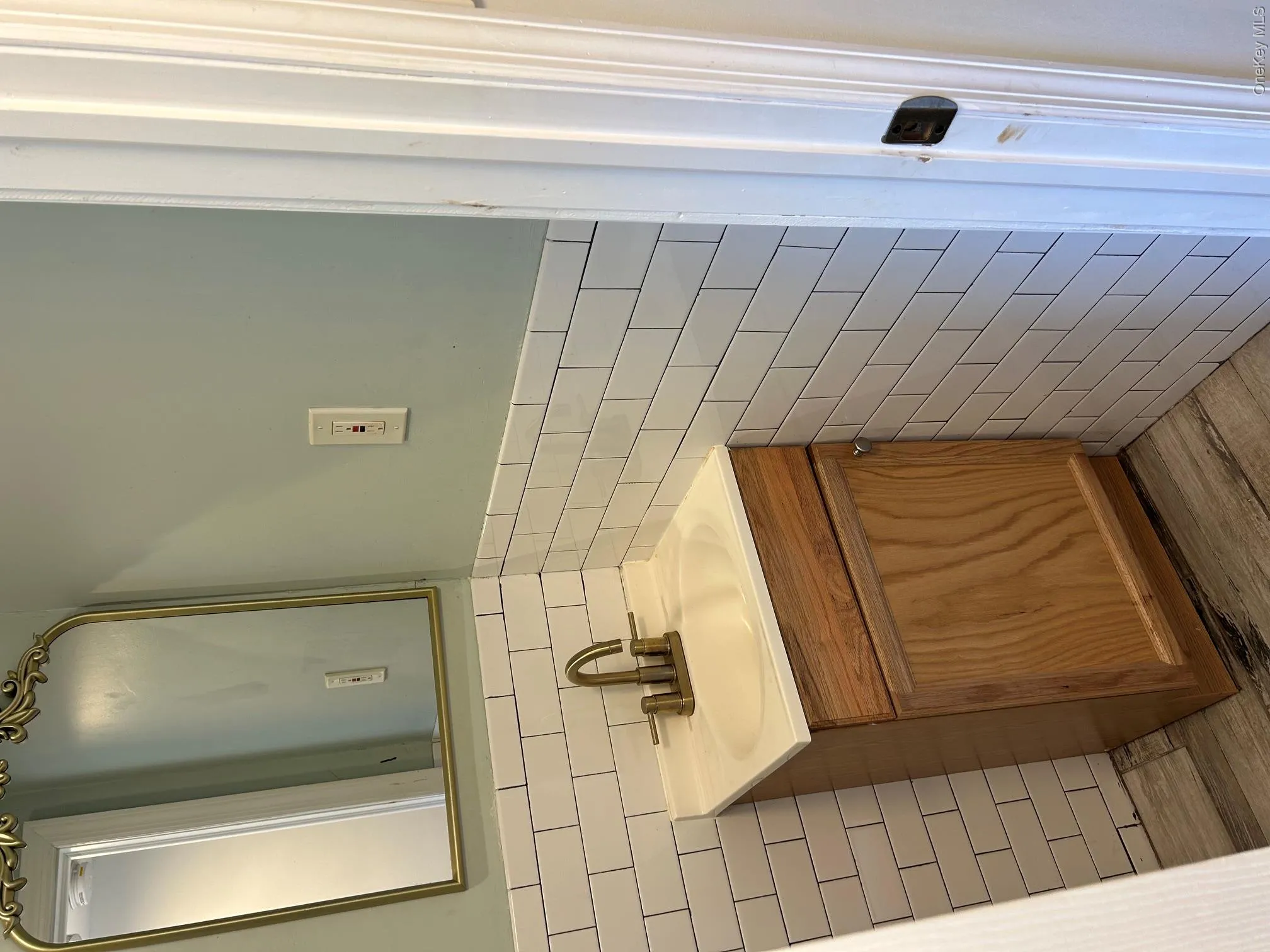 180 Adirondack Drive, Brookhaven, NY, 4 Bedrooms Bedrooms, 7 Rooms Rooms,1 BathroomBathrooms,Residential,For Rent,Adirondack,0,1027859 180 Adirondack Drive, Brookhaven, NY, 4 Bedrooms Bedrooms, 7 Rooms Rooms,1 BathroomBathrooms,Residential,For Rent,Adirondack,0,1027859