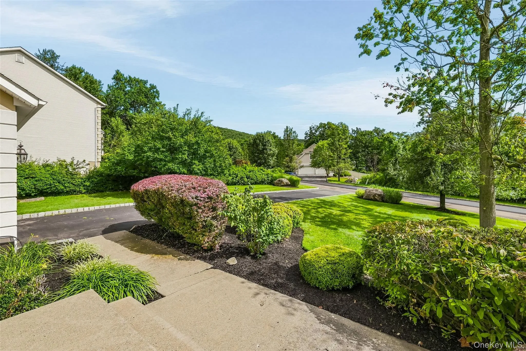 48 Greenwich Avenue, Woodbury, NY, 4 Bedrooms Bedrooms, 12 Rooms Rooms,2 BathroomsBathrooms,Residential,For Rent,Greenwich,0,1027864 48 Greenwich Avenue, Woodbury, NY, 4 Bedrooms Bedrooms, 12 Rooms Rooms,2 BathroomsBathrooms,Residential,For Rent,Greenwich,0,1027864