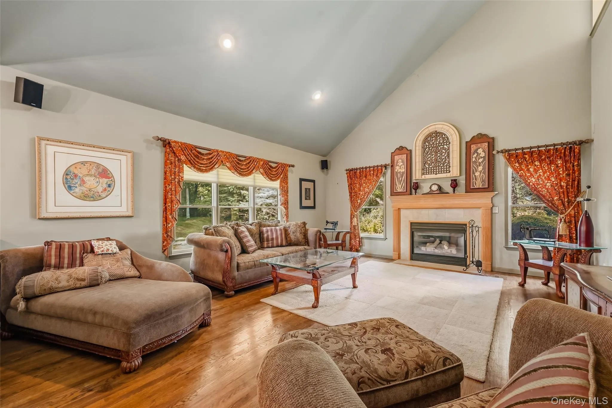 48 Greenwich Avenue, Woodbury, NY, 4 Bedrooms Bedrooms, 12 Rooms Rooms,2 BathroomsBathrooms,Residential,For Rent,Greenwich,0,1027864 48 Greenwich Avenue, Woodbury, NY, 4 Bedrooms Bedrooms, 12 Rooms Rooms,2 BathroomsBathrooms,Residential,For Rent,Greenwich,0,1027864