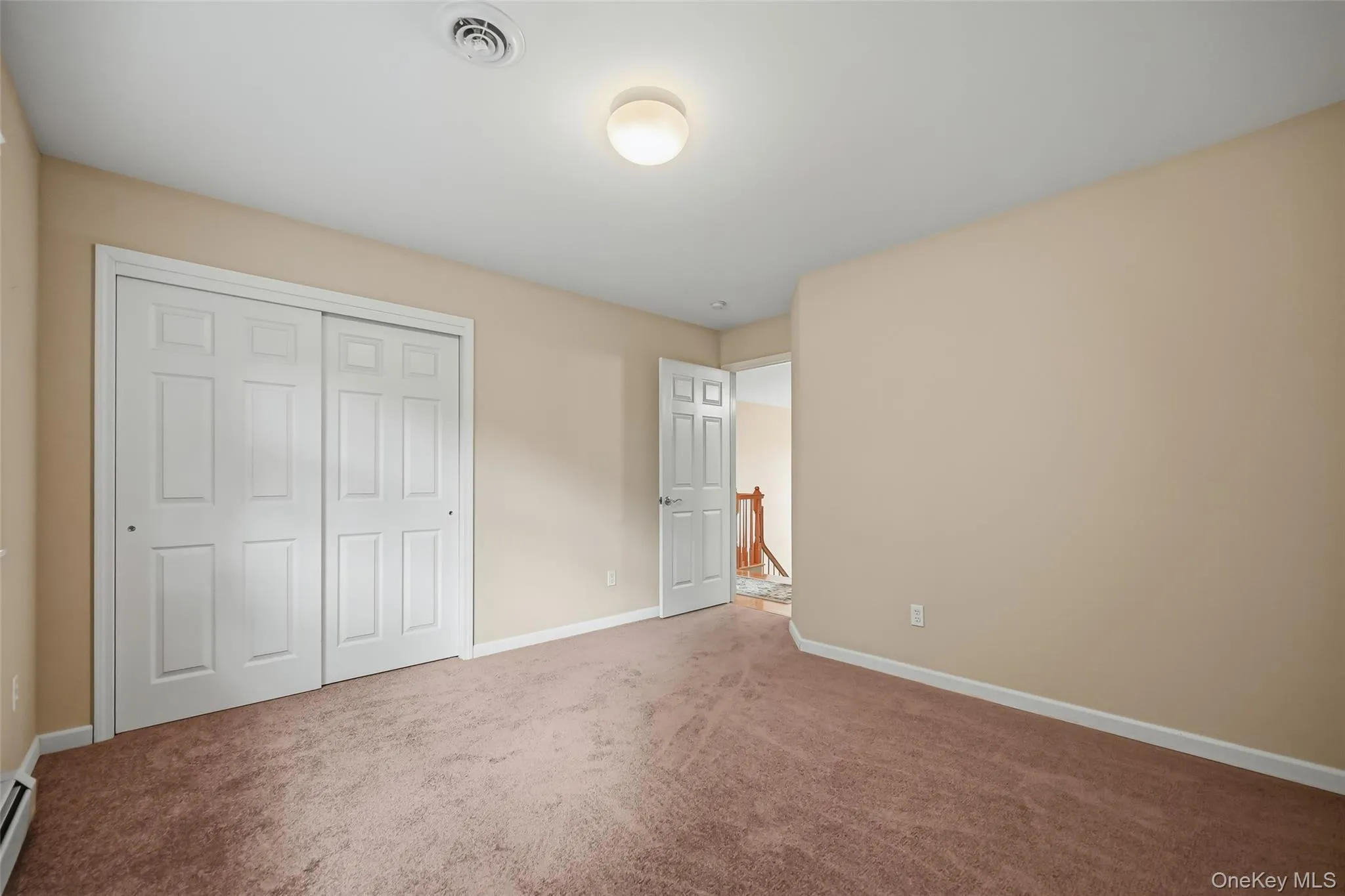 48 Greenwich Avenue, Woodbury, NY, 4 Bedrooms Bedrooms, 12 Rooms Rooms,2 BathroomsBathrooms,Residential,For Rent,Greenwich,0,1027864 48 Greenwich Avenue, Woodbury, NY, 4 Bedrooms Bedrooms, 12 Rooms Rooms,2 BathroomsBathrooms,Residential,For Rent,Greenwich,0,1027864
