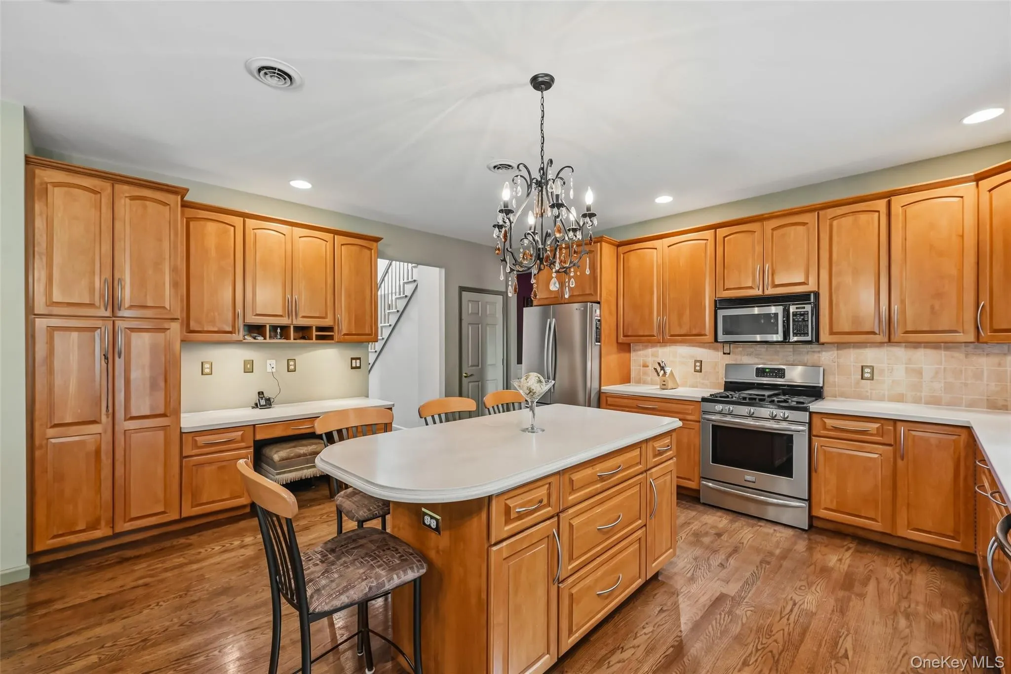 48 Greenwich Avenue, Woodbury, NY, 4 Bedrooms Bedrooms, 12 Rooms Rooms,2 BathroomsBathrooms,Residential,For Rent,Greenwich,0,1027864 48 Greenwich Avenue, Woodbury, NY, 4 Bedrooms Bedrooms, 12 Rooms Rooms,2 BathroomsBathrooms,Residential,For Rent,Greenwich,0,1027864