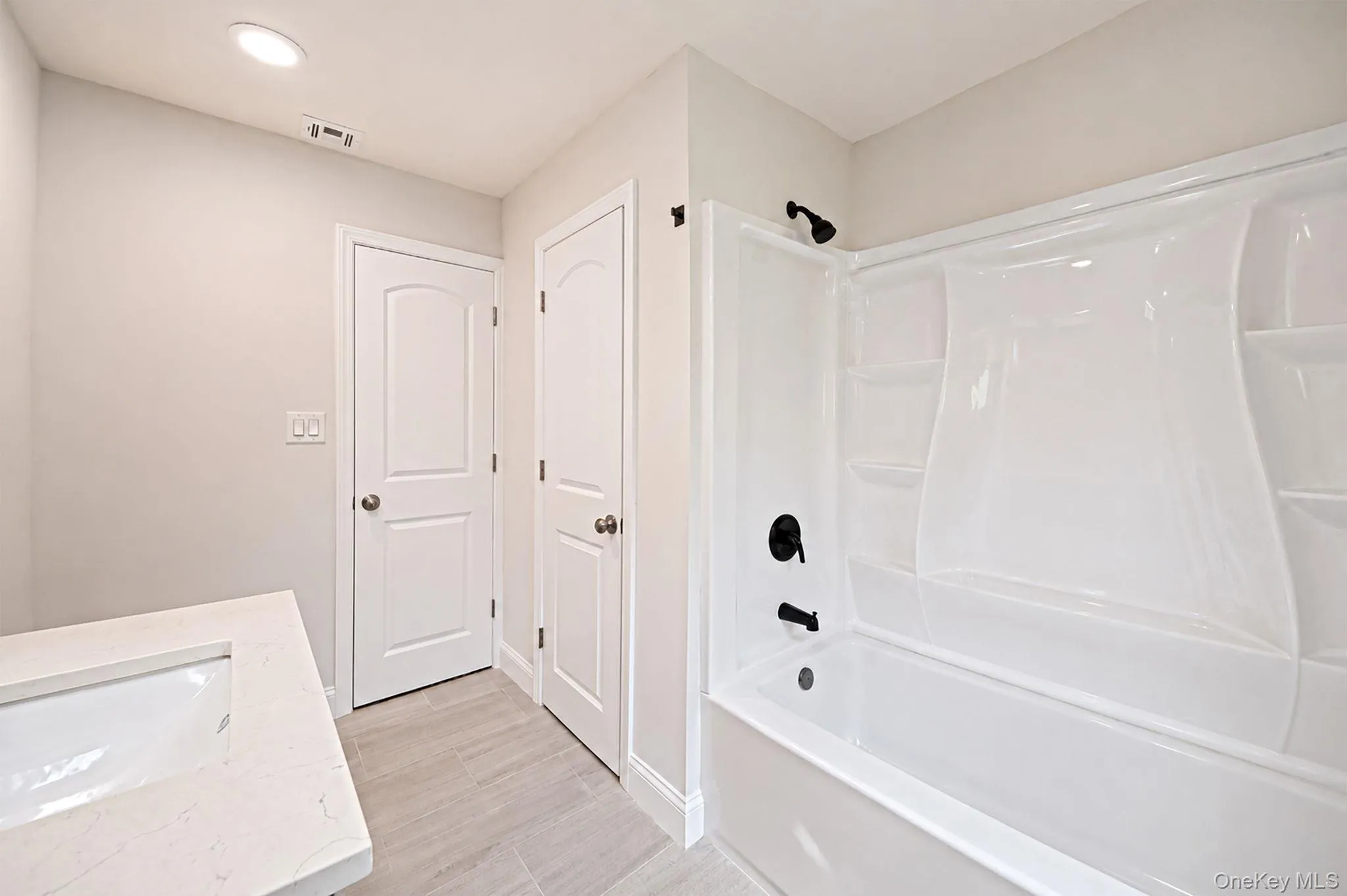 3 Cozine Road, Brookhaven, NY, 3 Bedrooms Bedrooms, 10 Rooms Rooms,2 BathroomsBathrooms,Residential,For Rent,Cozine,0,1027865 3 Cozine Road, Brookhaven, NY, 3 Bedrooms Bedrooms, 10 Rooms Rooms,2 BathroomsBathrooms,Residential,For Rent,Cozine,0,1027865