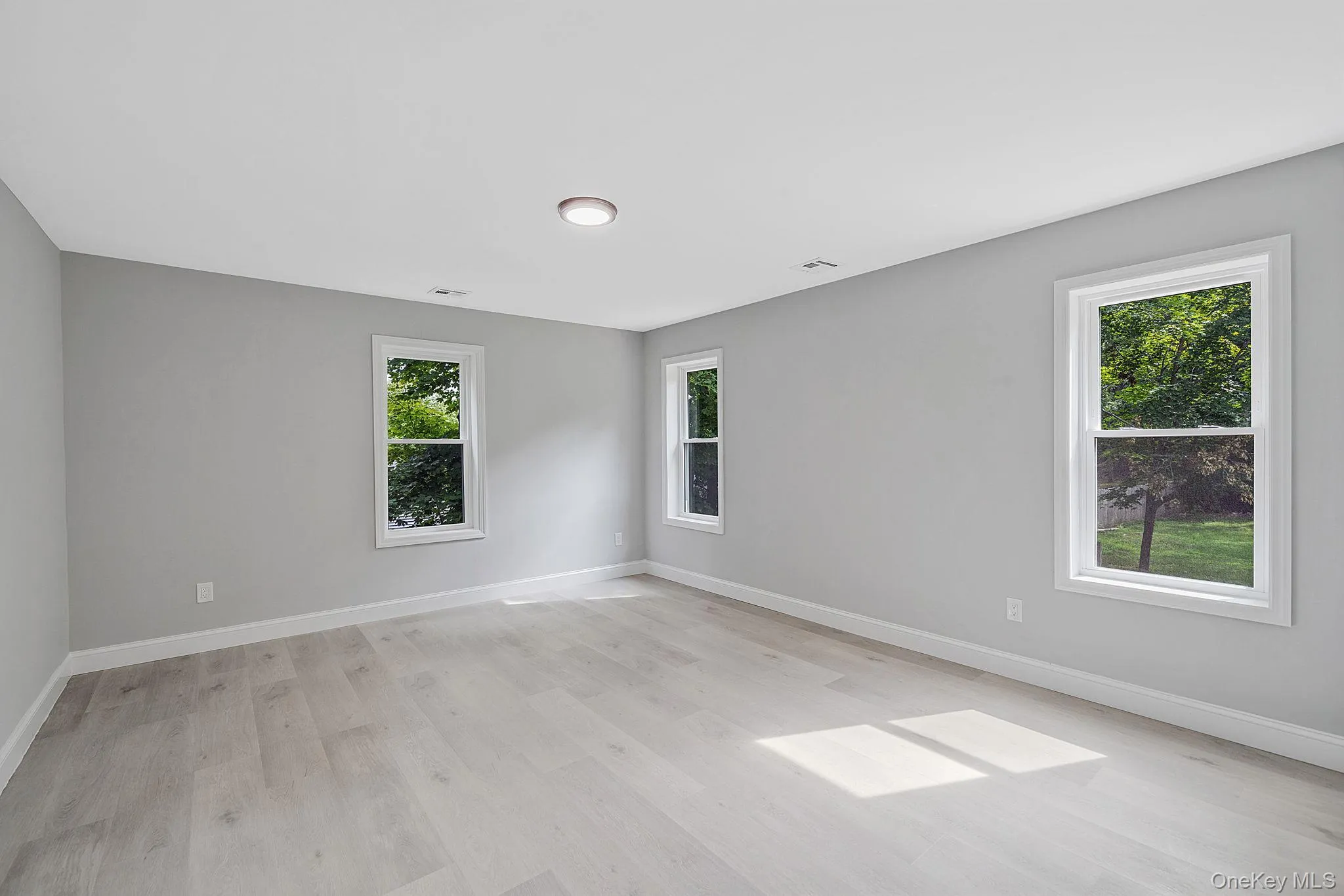 3 Cozine Road, Brookhaven, NY, 3 Bedrooms Bedrooms, 10 Rooms Rooms,2 BathroomsBathrooms,Residential,For Rent,Cozine,0,1027865 3 Cozine Road, Brookhaven, NY, 3 Bedrooms Bedrooms, 10 Rooms Rooms,2 BathroomsBathrooms,Residential,For Rent,Cozine,0,1027865