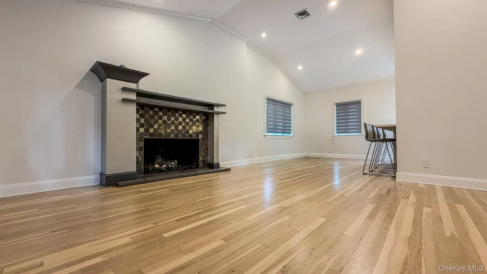 16 Brookside Drive, Huntington, NY, 4 Bedrooms Bedrooms, 8 Rooms Rooms,2 BathroomsBathrooms,Residential Lease,For Rent,Brookside,0,1027867 16 Brookside Drive, Huntington, NY, 4 Bedrooms Bedrooms, 8 Rooms Rooms,2 BathroomsBathrooms,Residential Lease,For Rent,Brookside,0,1027867