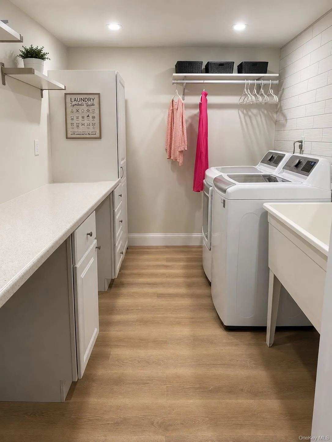 16 Brookside Drive, Huntington, NY, 4 Bedrooms Bedrooms, 8 Rooms Rooms,2 BathroomsBathrooms,Residential Lease,For Rent,Brookside,0,1027867 16 Brookside Drive, Huntington, NY, 4 Bedrooms Bedrooms, 8 Rooms Rooms,2 BathroomsBathrooms,Residential Lease,For Rent,Brookside,0,1027867