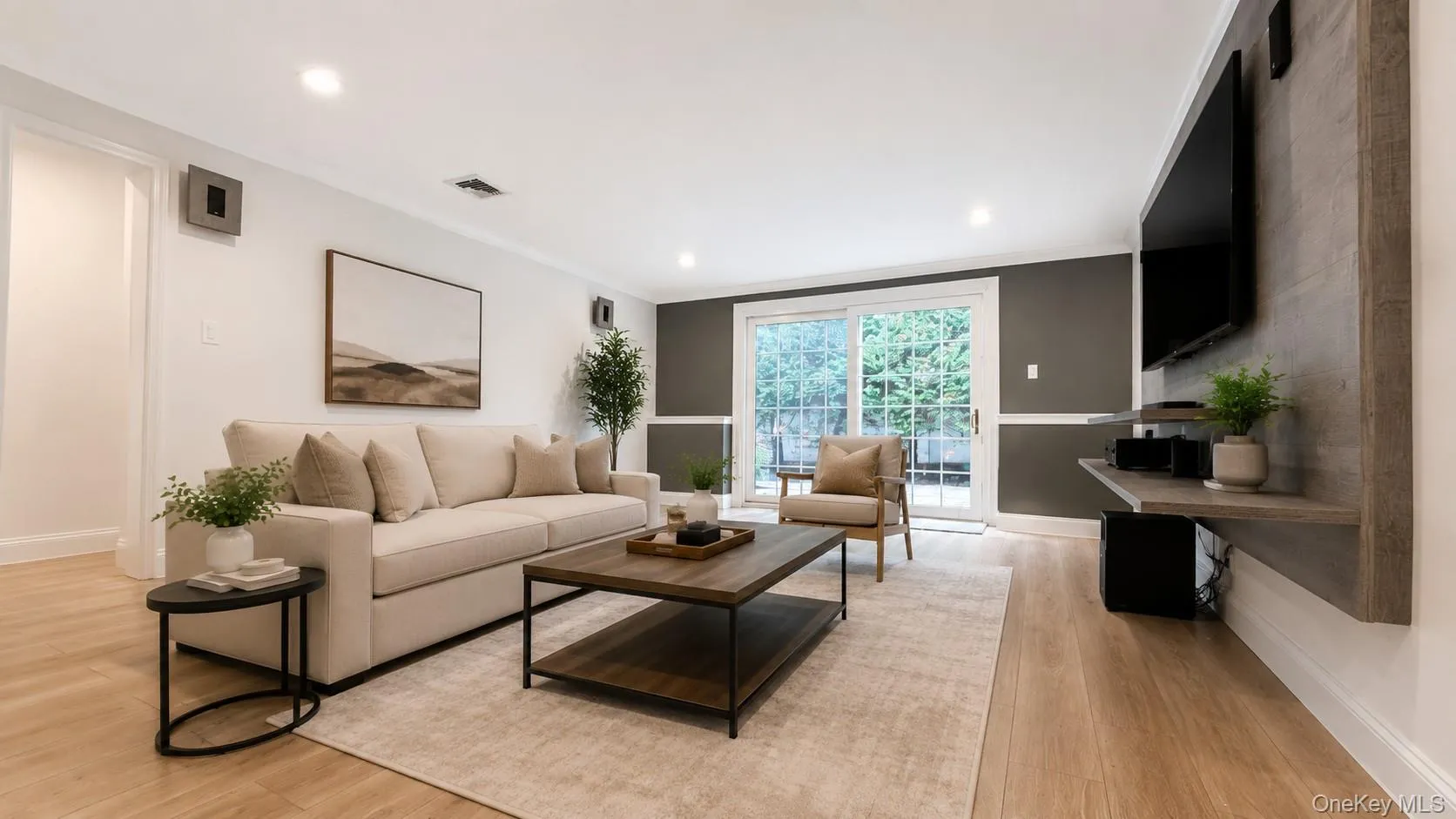 16 Brookside Drive, Huntington, NY, 4 Bedrooms Bedrooms, 8 Rooms Rooms,2 BathroomsBathrooms,Residential Lease,For Rent,Brookside,0,1027867 16 Brookside Drive, Huntington, NY, 4 Bedrooms Bedrooms, 8 Rooms Rooms,2 BathroomsBathrooms,Residential Lease,For Rent,Brookside,0,1027867