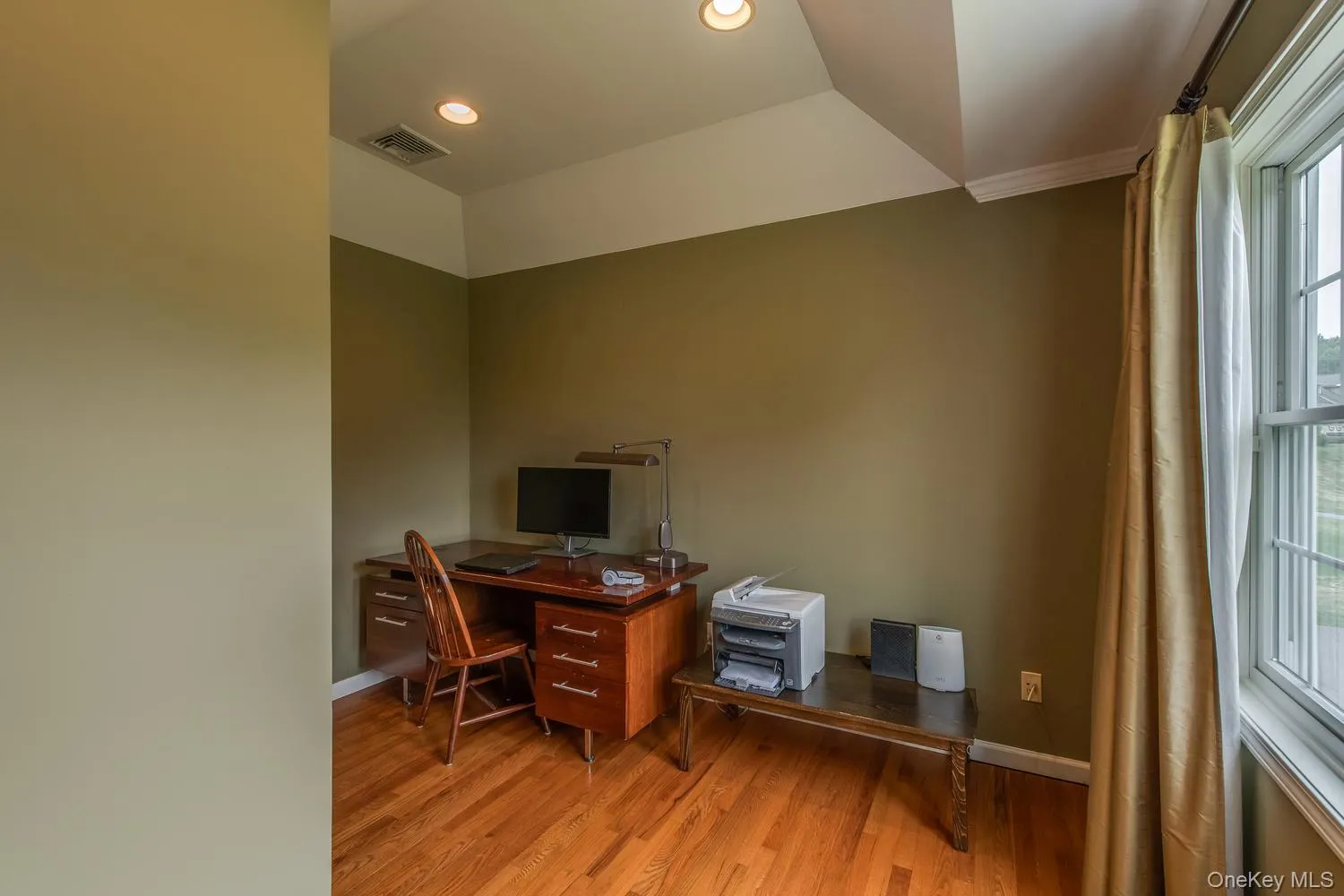 100 Rockledge Drive, La Grange, NY, 4 Bedrooms Bedrooms, 12 Rooms Rooms,2 BathroomsBathrooms,Residential,For Rent,Rockledge,0,1027869 100 Rockledge Drive, La Grange, NY, 4 Bedrooms Bedrooms, 12 Rooms Rooms,2 BathroomsBathrooms,Residential,For Rent,Rockledge,0,1027869