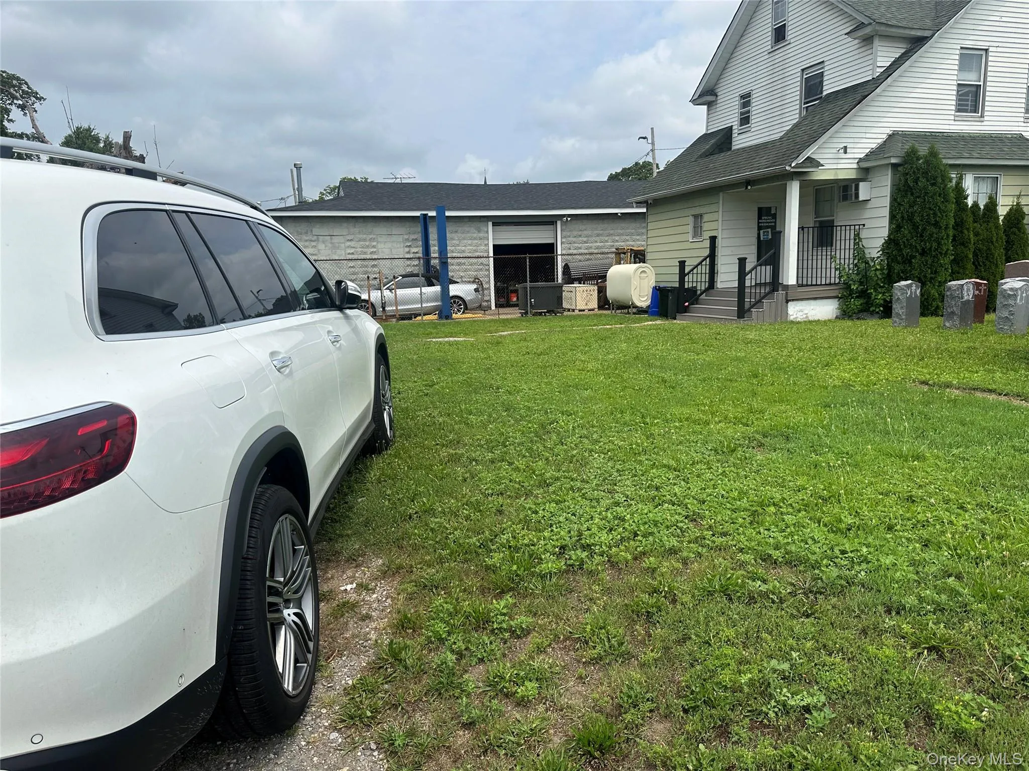Parking/exterior Parking/exterior