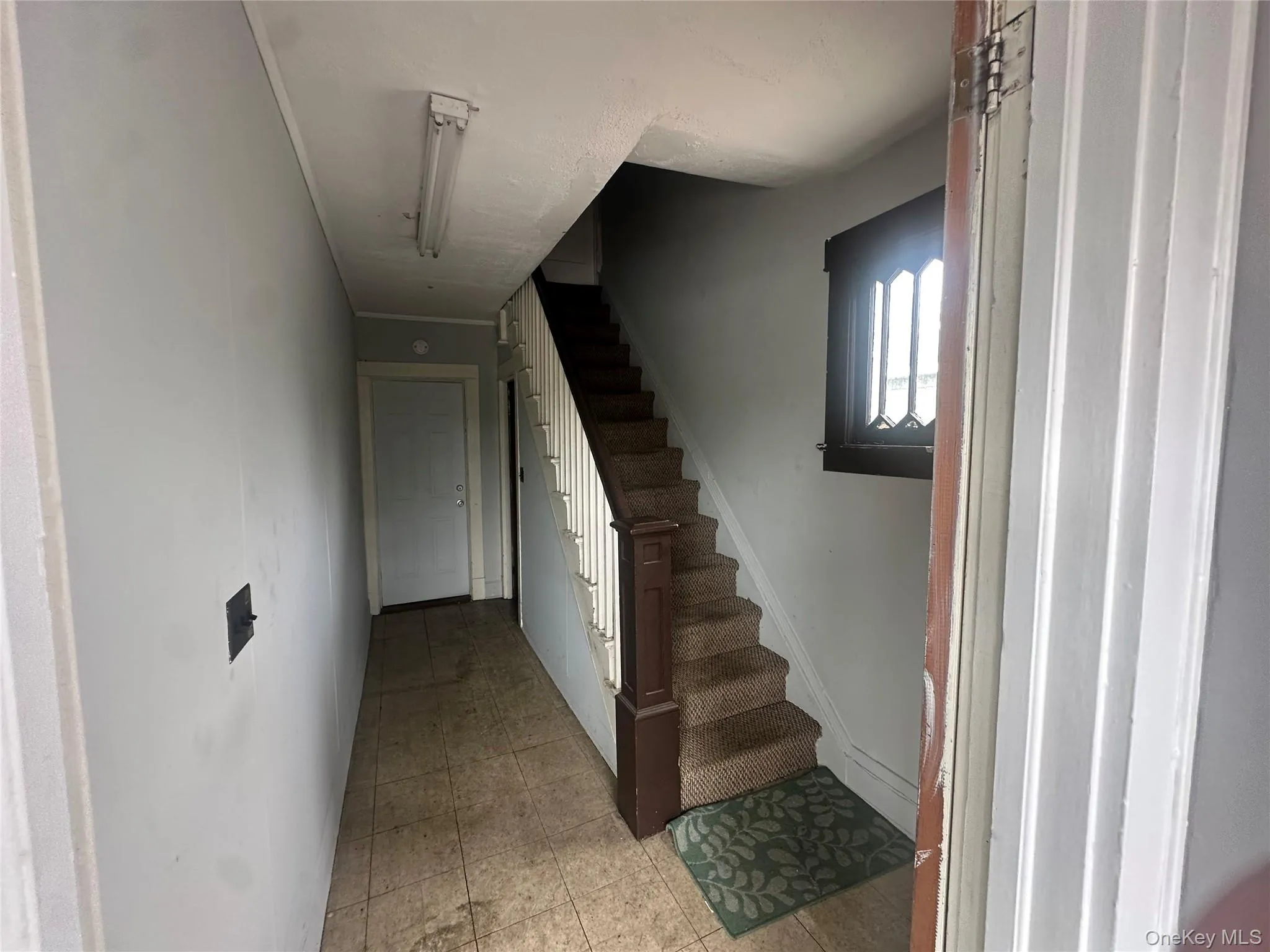 11 Post Avenue, Hempstead, NY, 1 Bedroom Bedrooms, 4 Rooms Rooms,1 BathroomBathrooms,Residential Lease,For Rent,Post,0,1027871 11 Post Avenue, Hempstead, NY, 1 Bedroom Bedrooms, 4 Rooms Rooms,1 BathroomBathrooms,Residential Lease,For Rent,Post,0,1027871