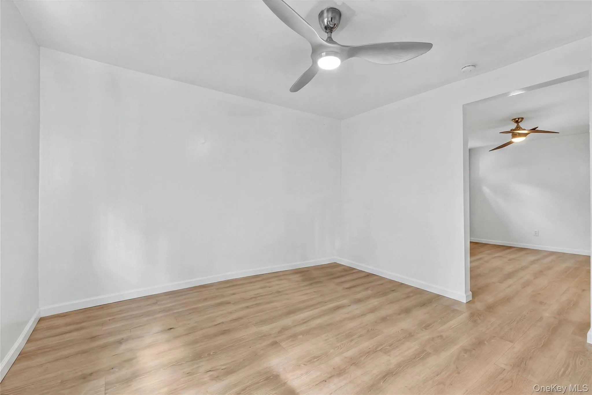 30 Glenwood Avenue, Poughkeepsie, NY, 3 Bedrooms Bedrooms, 5 Rooms Rooms,2 BathroomsBathrooms,Residential,For Rent,Glenwood,0,1027873 30 Glenwood Avenue, Poughkeepsie, NY, 3 Bedrooms Bedrooms, 5 Rooms Rooms,2 BathroomsBathrooms,Residential,For Rent,Glenwood,0,1027873