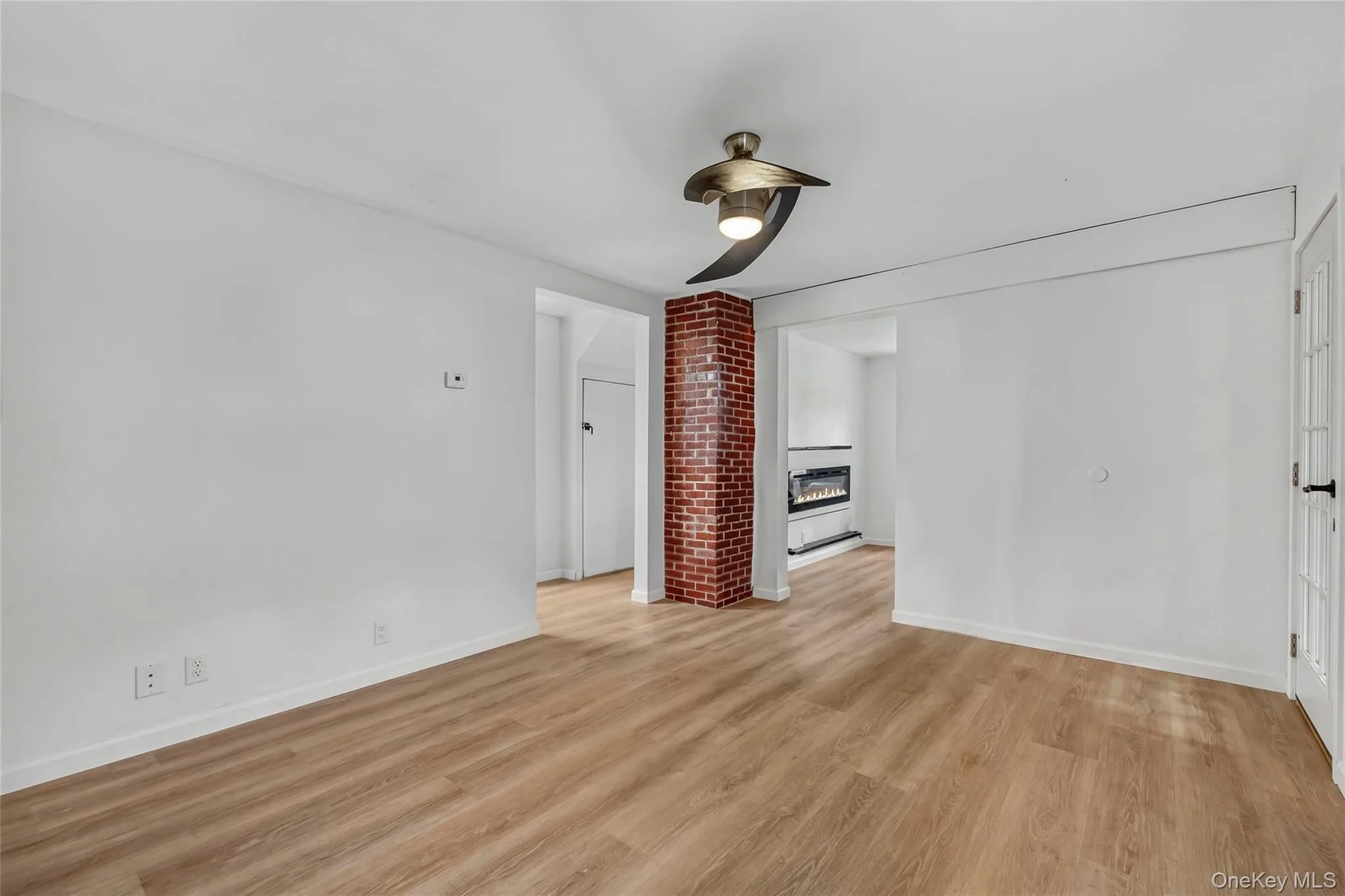 30 Glenwood Avenue, Poughkeepsie, NY, 3 Bedrooms Bedrooms, 5 Rooms Rooms,2 BathroomsBathrooms,Residential,For Rent,Glenwood,0,1027873 30 Glenwood Avenue, Poughkeepsie, NY, 3 Bedrooms Bedrooms, 5 Rooms Rooms,2 BathroomsBathrooms,Residential,For Rent,Glenwood,0,1027873