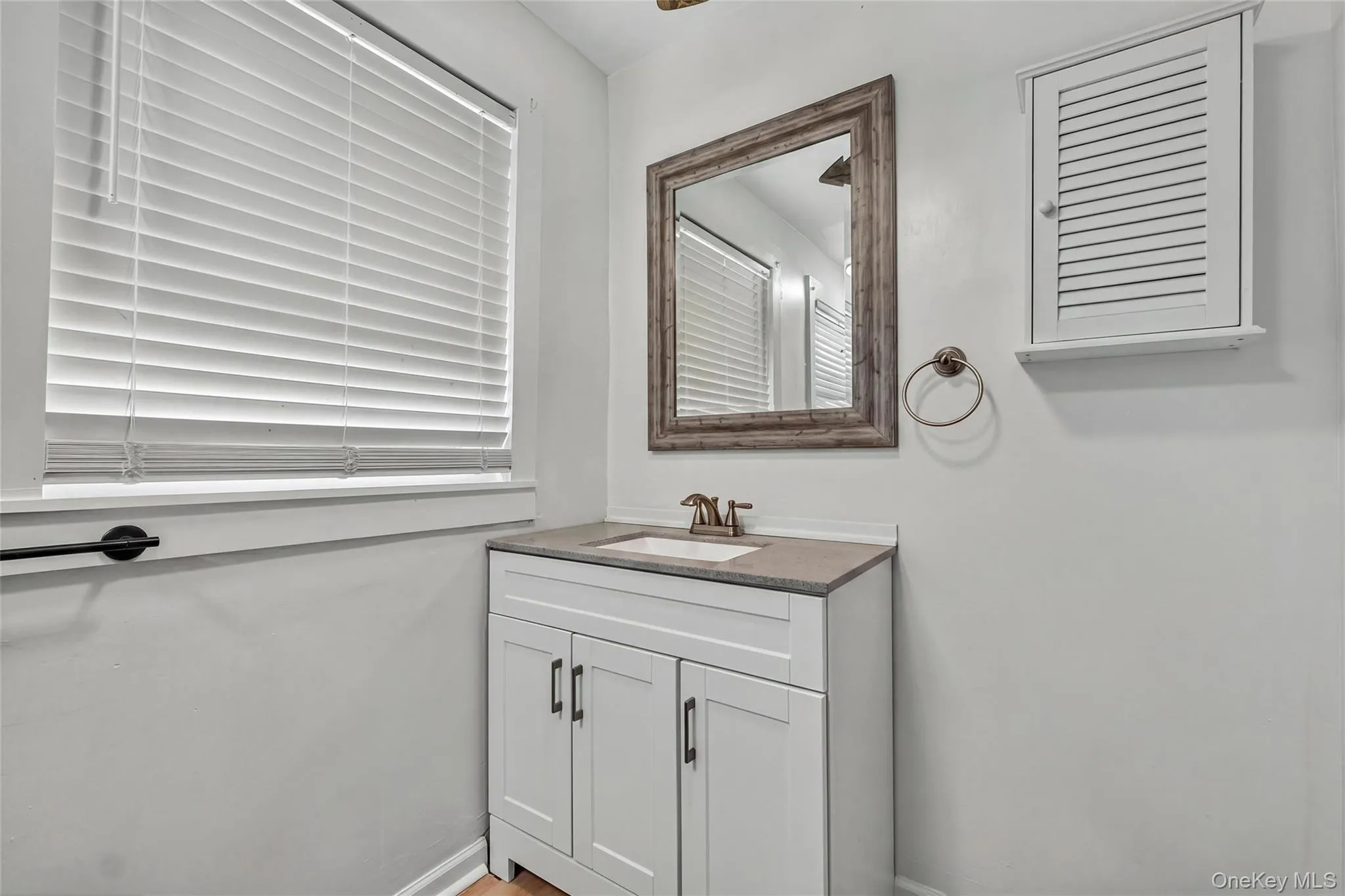 30 Glenwood Avenue, Poughkeepsie, NY, 3 Bedrooms Bedrooms, 5 Rooms Rooms,2 BathroomsBathrooms,Residential,For Rent,Glenwood,0,1027873 30 Glenwood Avenue, Poughkeepsie, NY, 3 Bedrooms Bedrooms, 5 Rooms Rooms,2 BathroomsBathrooms,Residential,For Rent,Glenwood,0,1027873
