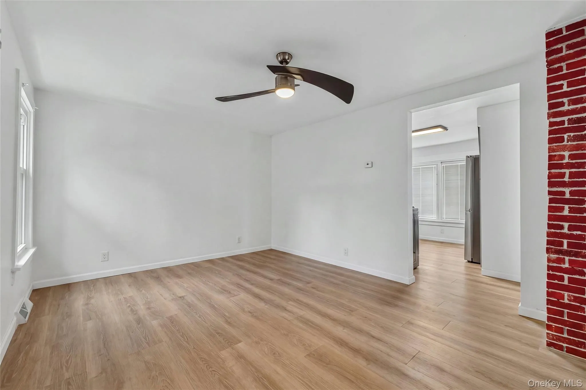 30 Glenwood Avenue, Poughkeepsie, NY, 3 Bedrooms Bedrooms, 5 Rooms Rooms,2 BathroomsBathrooms,Residential,For Rent,Glenwood,0,1027873 30 Glenwood Avenue, Poughkeepsie, NY, 3 Bedrooms Bedrooms, 5 Rooms Rooms,2 BathroomsBathrooms,Residential,For Rent,Glenwood,0,1027873