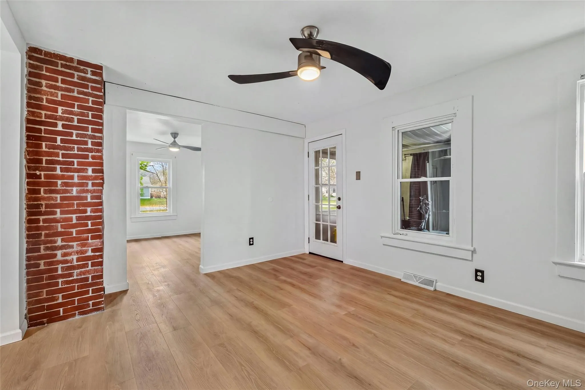 30 Glenwood Avenue, Poughkeepsie, NY, 3 Bedrooms Bedrooms, 5 Rooms Rooms,2 BathroomsBathrooms,Residential,For Rent,Glenwood,0,1027873 30 Glenwood Avenue, Poughkeepsie, NY, 3 Bedrooms Bedrooms, 5 Rooms Rooms,2 BathroomsBathrooms,Residential,For Rent,Glenwood,0,1027873