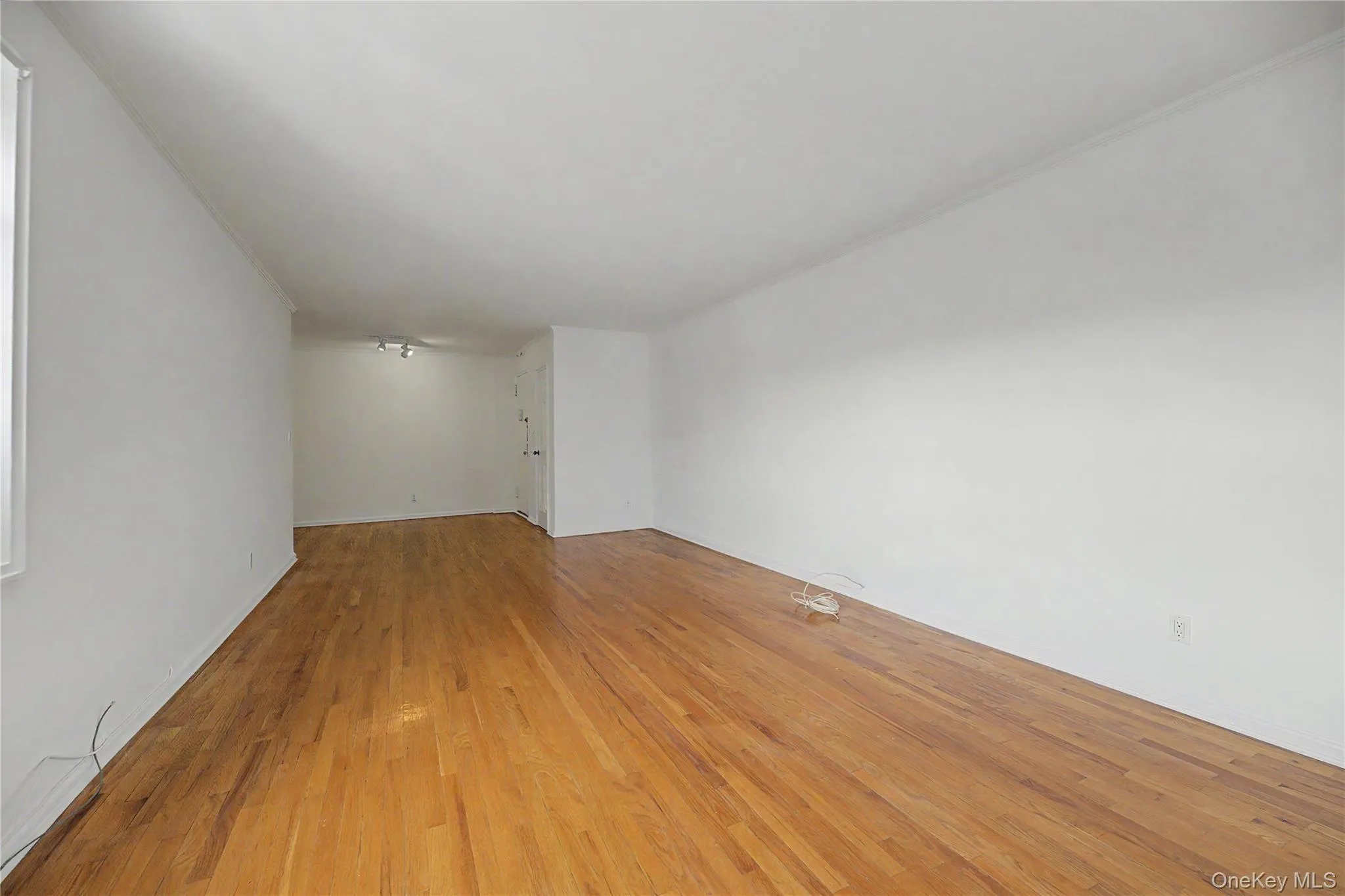 1234 Midland Avenue, Yonkers, NY, 2 Bedrooms Bedrooms, 4 Rooms Rooms,1 BathroomBathrooms,Residential,For Rent,Midland,0,1027876 1234 Midland Avenue, Yonkers, NY, 2 Bedrooms Bedrooms, 4 Rooms Rooms,1 BathroomBathrooms,Residential,For Rent,Midland,0,1027876