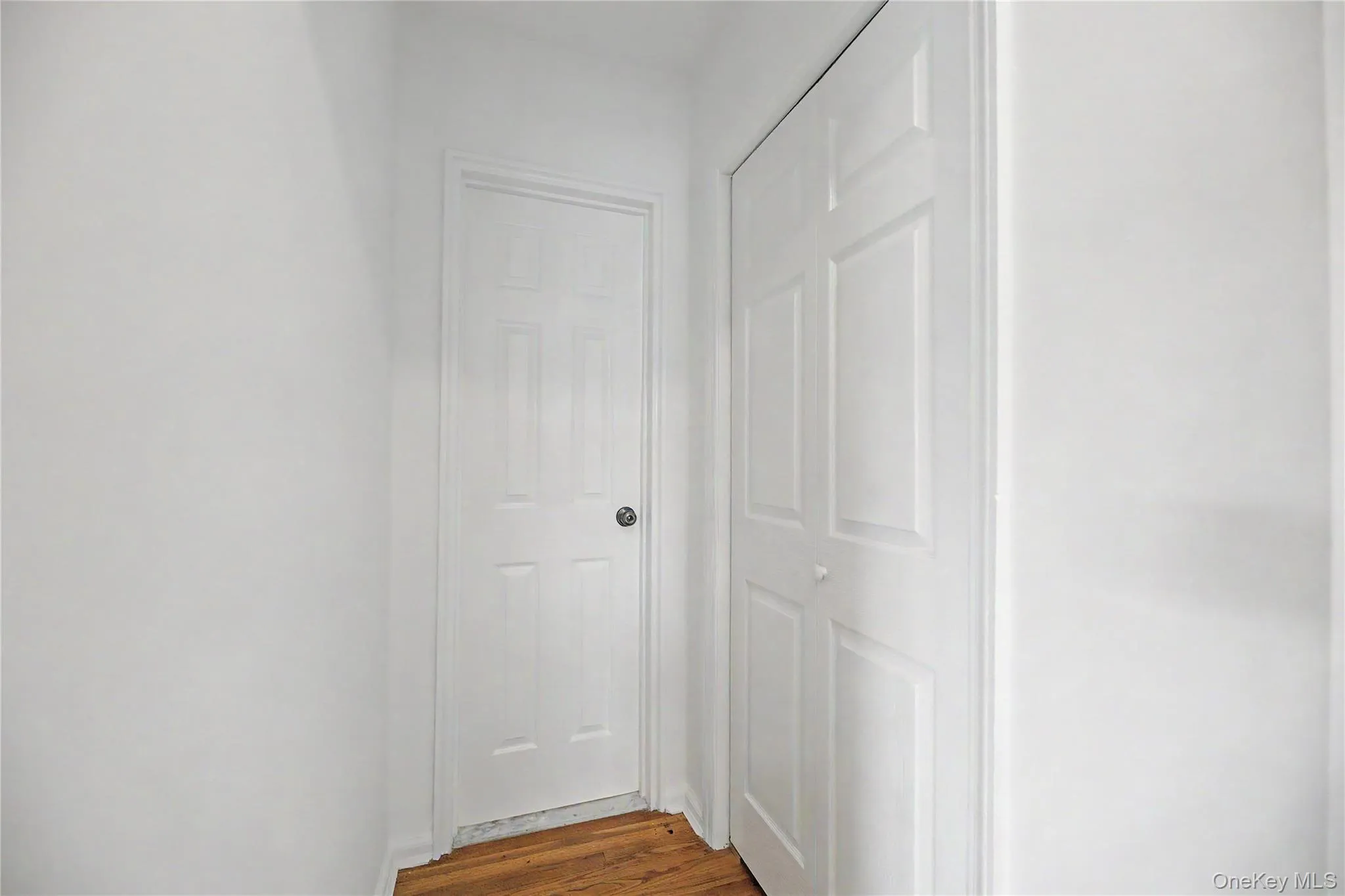 1234 Midland Avenue, Yonkers, NY, 2 Bedrooms Bedrooms, 4 Rooms Rooms,1 BathroomBathrooms,Residential,For Rent,Midland,0,1027876 1234 Midland Avenue, Yonkers, NY, 2 Bedrooms Bedrooms, 4 Rooms Rooms,1 BathroomBathrooms,Residential,For Rent,Midland,0,1027876
