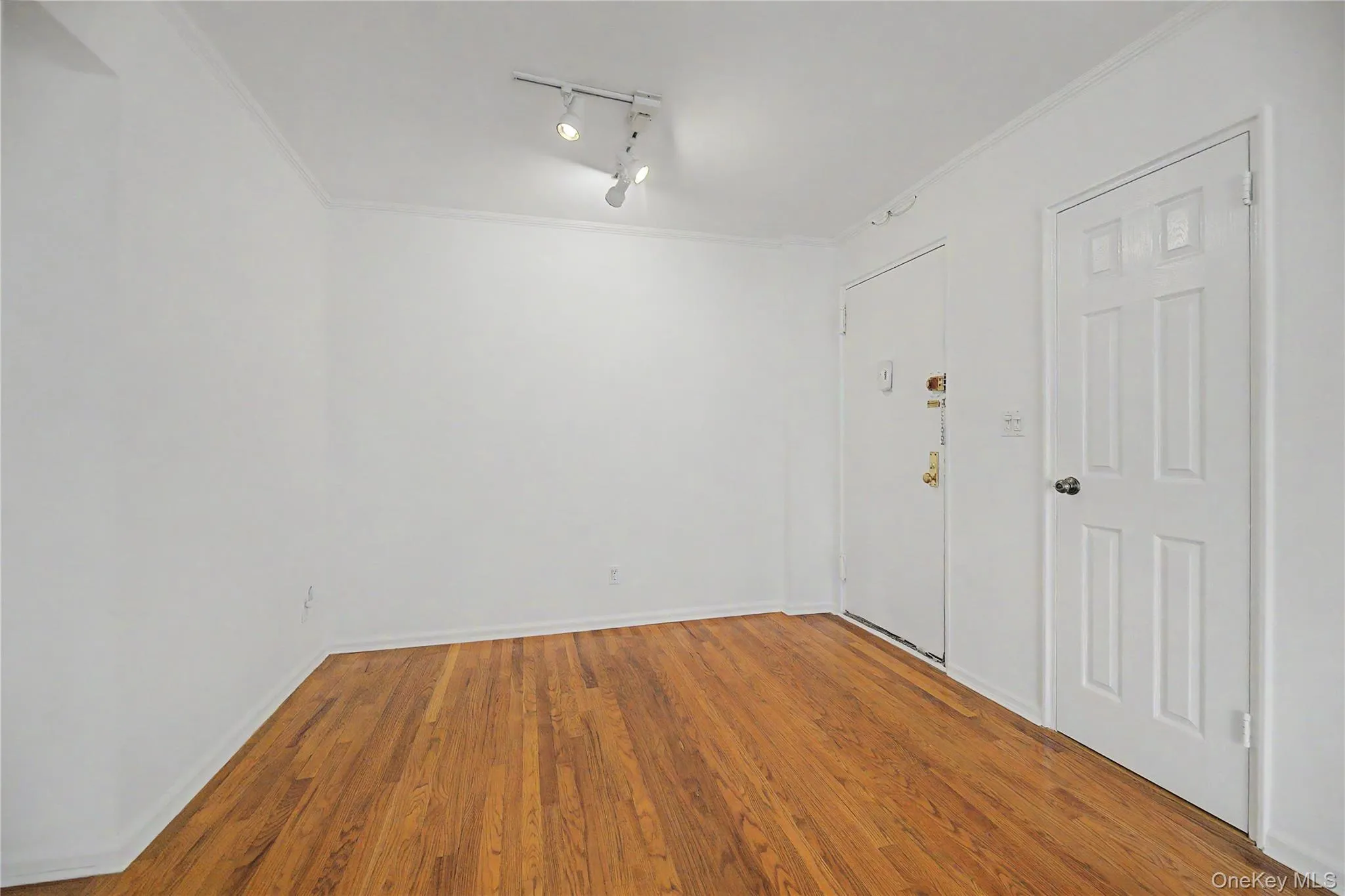 1234 Midland Avenue, Yonkers, NY, 2 Bedrooms Bedrooms, 4 Rooms Rooms,1 BathroomBathrooms,Residential,For Rent,Midland,0,1027876 1234 Midland Avenue, Yonkers, NY, 2 Bedrooms Bedrooms, 4 Rooms Rooms,1 BathroomBathrooms,Residential,For Rent,Midland,0,1027876