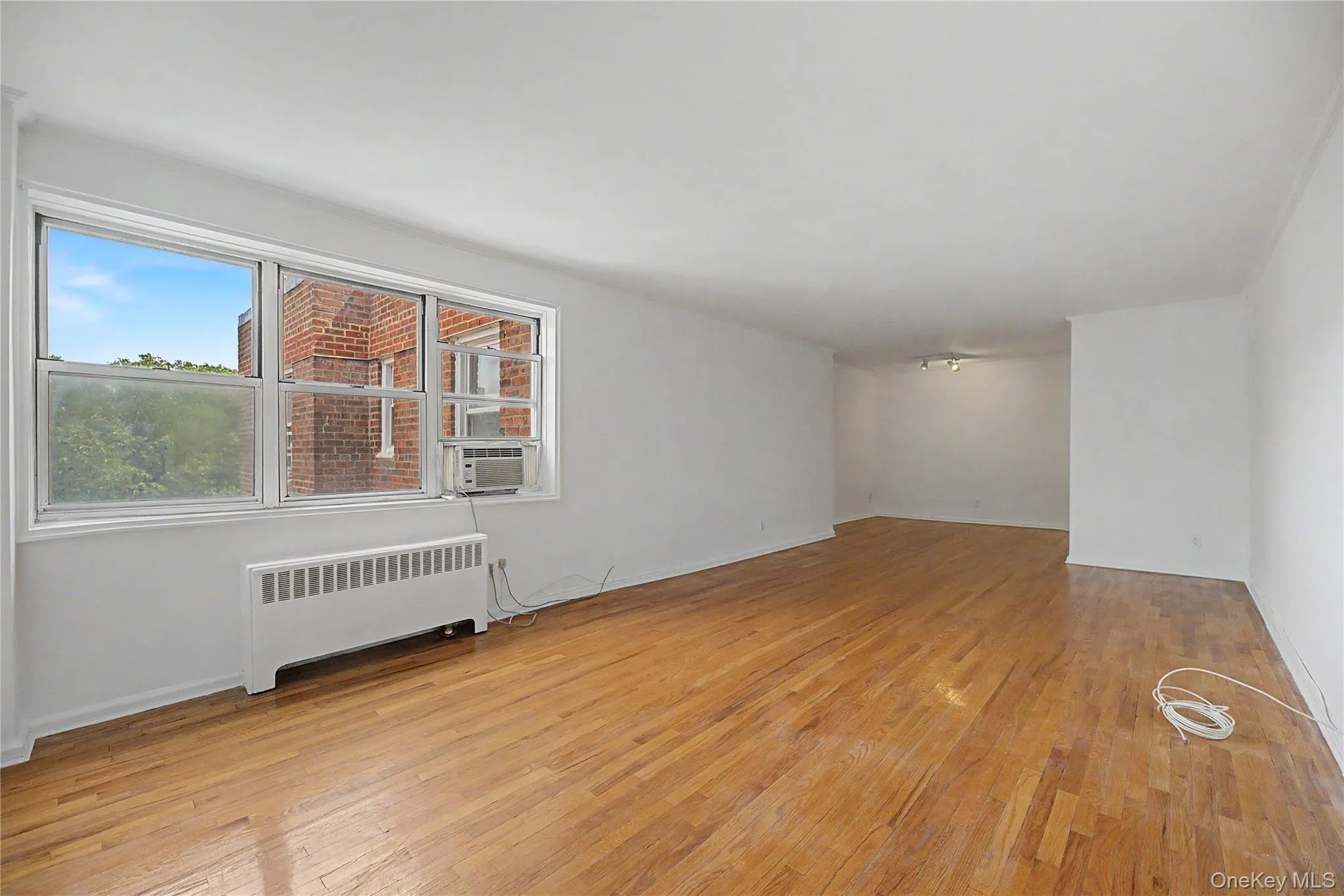 1234 Midland Avenue, Yonkers, NY, 2 Bedrooms Bedrooms, 4 Rooms Rooms,1 BathroomBathrooms,Residential,For Rent,Midland,0,1027876 1234 Midland Avenue, Yonkers, NY, 2 Bedrooms Bedrooms, 4 Rooms Rooms,1 BathroomBathrooms,Residential,For Rent,Midland,0,1027876