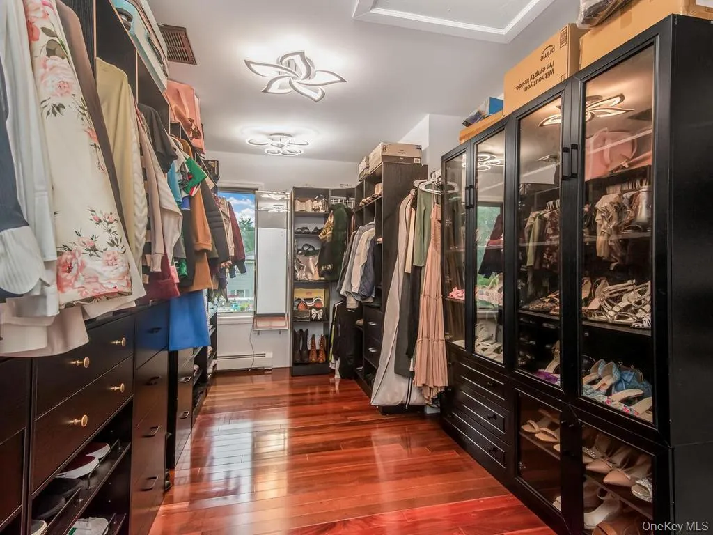 3 Quaker Road, Clarkstown, NY, 4 Bedrooms Bedrooms, 9 Rooms Rooms,3 BathroomsBathrooms,Residential,For Rent,Quaker,0,1027883 3 Quaker Road, Clarkstown, NY, 4 Bedrooms Bedrooms, 9 Rooms Rooms,3 BathroomsBathrooms,Residential,For Rent,Quaker,0,1027883