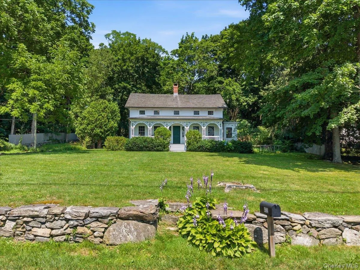 412 Succabone Road, Bedford, NY, 3 Bedrooms Bedrooms, 8 Rooms Rooms,1 BathroomBathrooms,Residential,For Rent,Succabone,0,1027886 412 Succabone Road, Bedford, NY, 3 Bedrooms Bedrooms, 8 Rooms Rooms,1 BathroomBathrooms,Residential,For Rent,Succabone,0,1027886