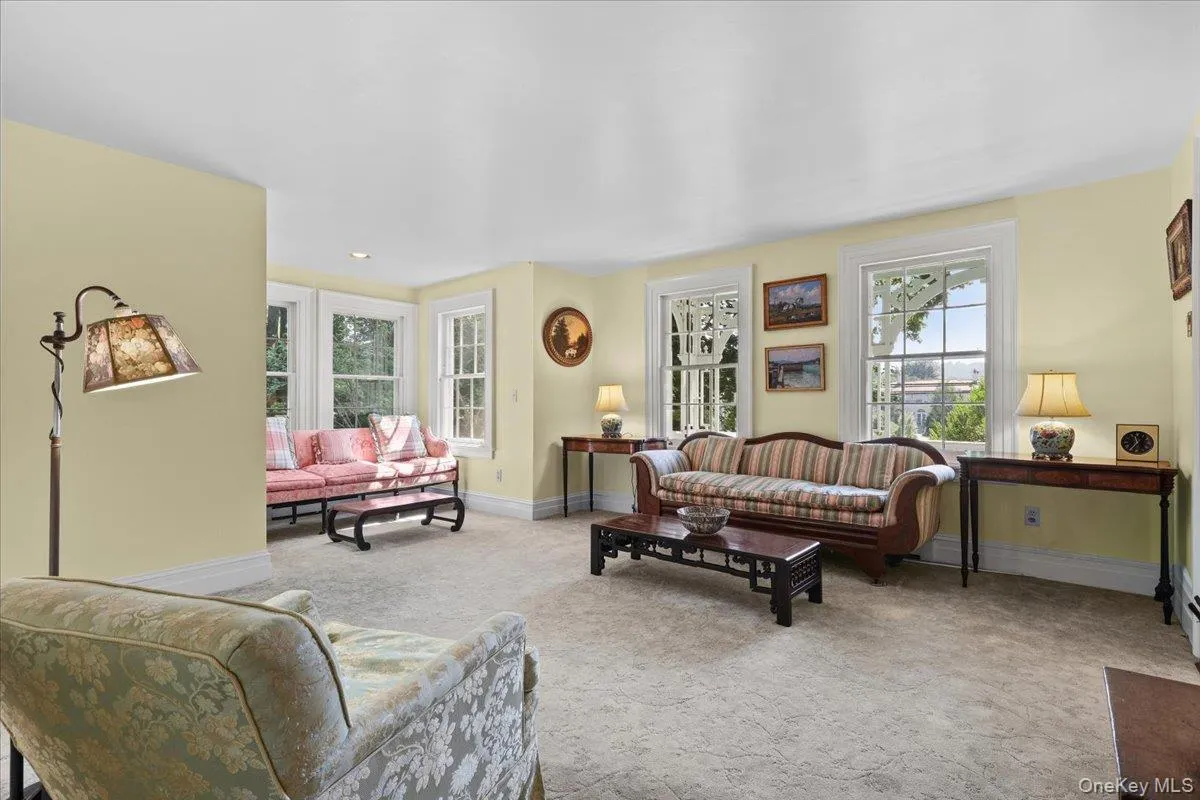 412 Succabone Road, Bedford, NY, 3 Bedrooms Bedrooms, 8 Rooms Rooms,1 BathroomBathrooms,Residential,For Rent,Succabone,0,1027886 412 Succabone Road, Bedford, NY, 3 Bedrooms Bedrooms, 8 Rooms Rooms,1 BathroomBathrooms,Residential,For Rent,Succabone,0,1027886