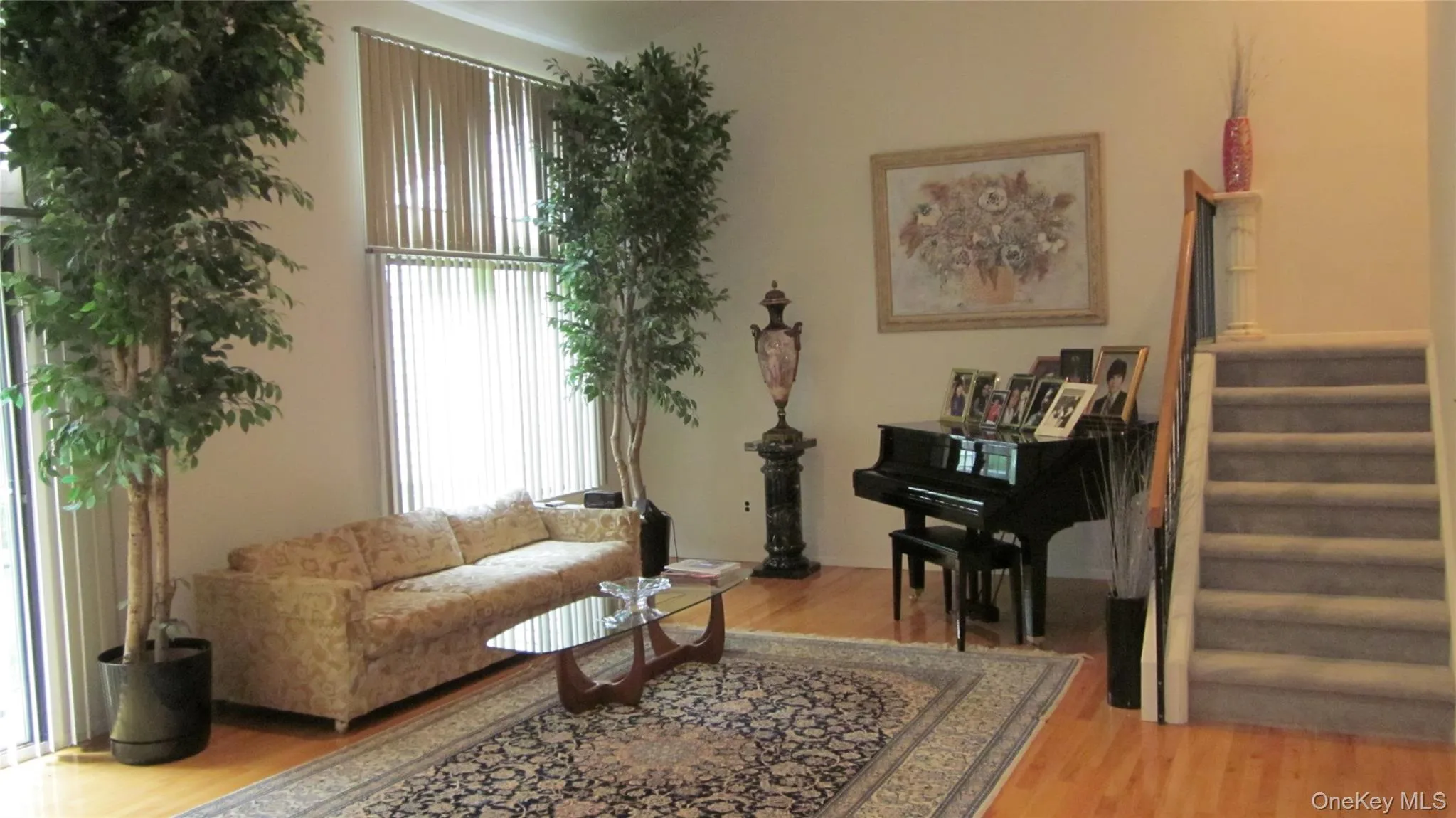 144 Dove Hill Drive, North Hempstead, NY, 3 Bedrooms Bedrooms, 7 Rooms Rooms,3 BathroomsBathrooms,Residential Lease,For Rent,Dove Hill,0,1027887 144 Dove Hill Drive, North Hempstead, NY, 3 Bedrooms Bedrooms, 7 Rooms Rooms,3 BathroomsBathrooms,Residential Lease,For Rent,Dove Hill,0,1027887