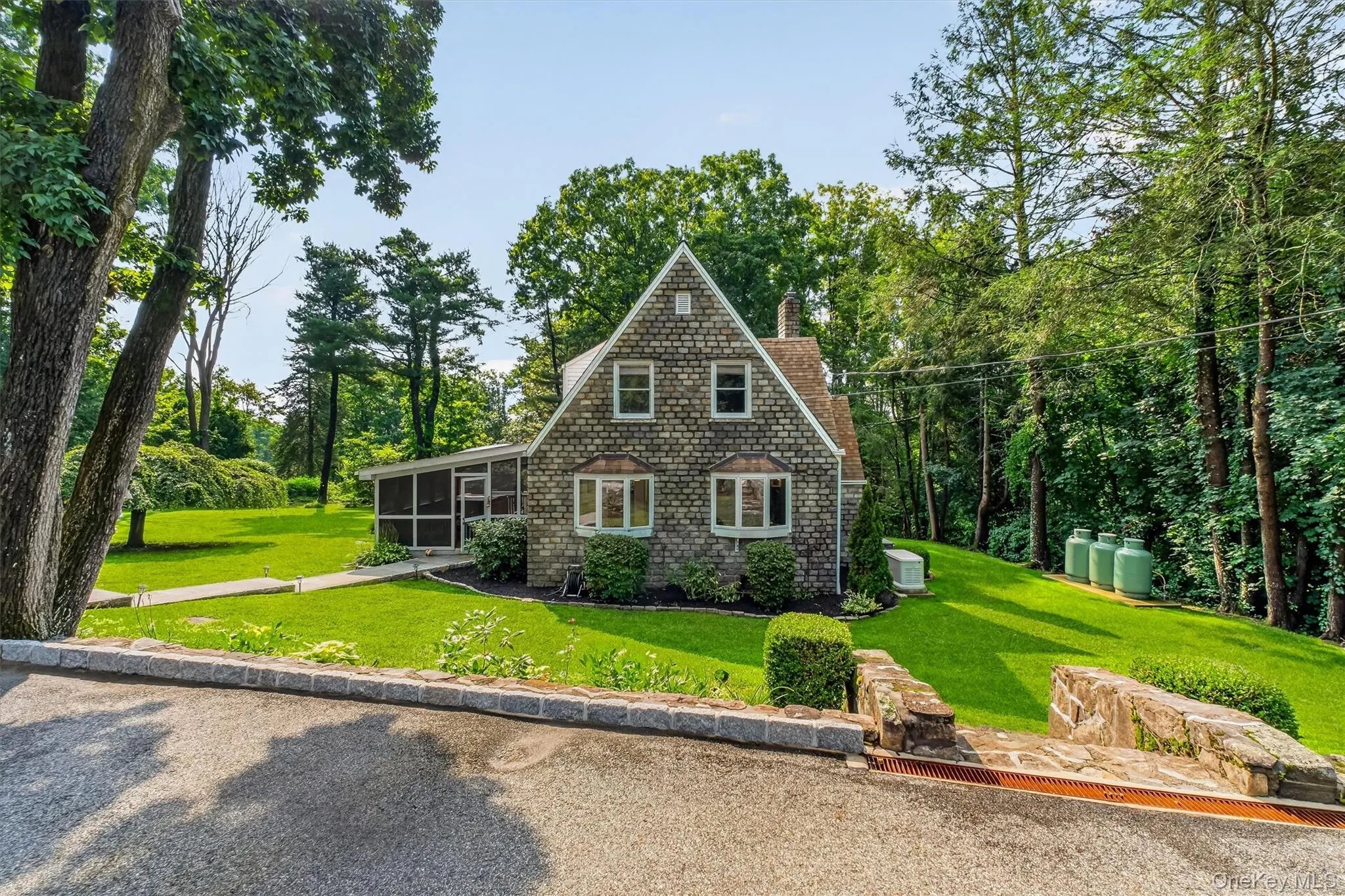 811 Farmers Mills Road, Kent, NY, 2 Bedrooms Bedrooms, 10 Rooms Rooms,1 BathroomBathrooms,Residential,For Rent,Farmers Mills,0,1027888 811 Farmers Mills Road, Kent, NY, 2 Bedrooms Bedrooms, 10 Rooms Rooms,1 BathroomBathrooms,Residential,For Rent,Farmers Mills,0,1027888