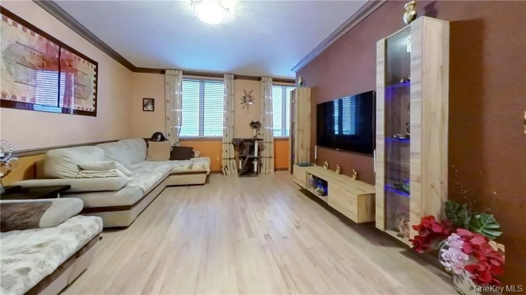 1830 Bath Avenue, New York, NY, 3 Bedrooms Bedrooms, 6 Rooms Rooms,2 BathroomsBathrooms,Residential,For Rent,Bath,0,1027890 1830 Bath Avenue, New York, NY, 3 Bedrooms Bedrooms, 6 Rooms Rooms,2 BathroomsBathrooms,Residential,For Rent,Bath,0,1027890
