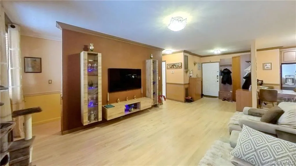 1830 Bath Avenue, New York, NY, 3 Bedrooms Bedrooms, 6 Rooms Rooms,2 BathroomsBathrooms,Residential,For Rent,Bath,0,1027890 1830 Bath Avenue, New York, NY, 3 Bedrooms Bedrooms, 6 Rooms Rooms,2 BathroomsBathrooms,Residential,For Rent,Bath,0,1027890