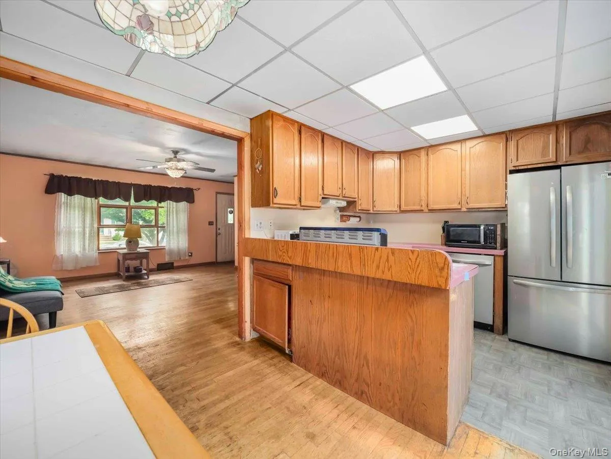 7 Hillaire Place, Orangetown, NY, 4 Bedrooms Bedrooms, 6 Rooms Rooms,2 BathroomsBathrooms,Residential,For Rent,Hillaire,0,1027892 7 Hillaire Place, Orangetown, NY, 4 Bedrooms Bedrooms, 6 Rooms Rooms,2 BathroomsBathrooms,Residential,For Rent,Hillaire,0,1027892