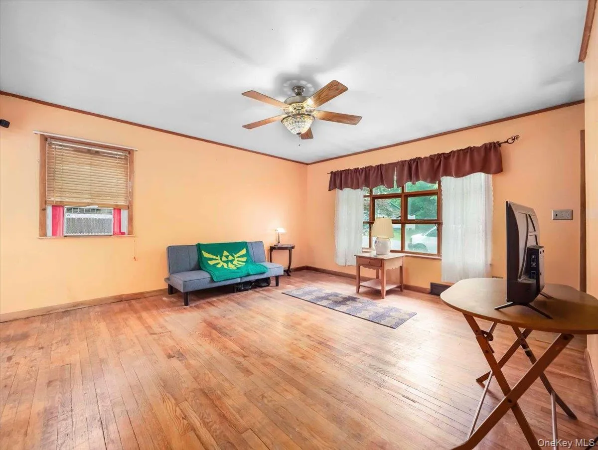 7 Hillaire Place, Orangetown, NY, 4 Bedrooms Bedrooms, 6 Rooms Rooms,2 BathroomsBathrooms,Residential,For Rent,Hillaire,0,1027892 7 Hillaire Place, Orangetown, NY, 4 Bedrooms Bedrooms, 6 Rooms Rooms,2 BathroomsBathrooms,Residential,For Rent,Hillaire,0,1027892