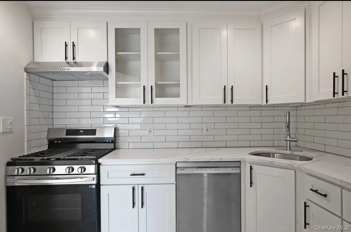 1943 76th Street, New York, NY, 3 Bedrooms Bedrooms, 5 Rooms Rooms,2 BathroomsBathrooms,Residential Lease,For Rent,76th,0,1027893 1943 76th Street, New York, NY, 3 Bedrooms Bedrooms, 5 Rooms Rooms,2 BathroomsBathrooms,Residential Lease,For Rent,76th,0,1027893