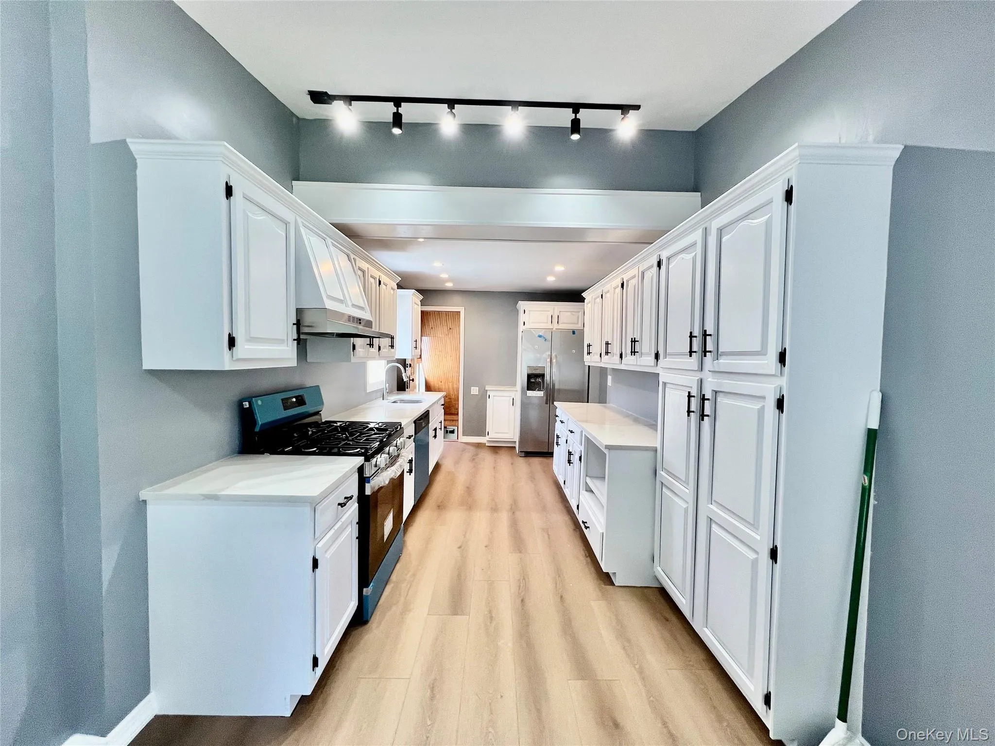 50 Saint Marks Place, Hempstead, NY, 4 Bedrooms Bedrooms, 8 Rooms Rooms,3 BathroomsBathrooms,Residential,For Rent,Saint Marks,0,1027906 50 Saint Marks Place, Hempstead, NY, 4 Bedrooms Bedrooms, 8 Rooms Rooms,3 BathroomsBathrooms,Residential,For Rent,Saint Marks,0,1027906
