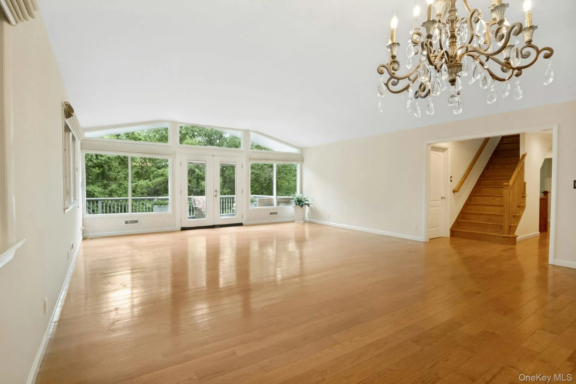12 Warnke Lane, Greenburgh, NY, 5 Bedrooms Bedrooms, 9 Rooms Rooms,4 BathroomsBathrooms,Residential Lease,For Rent,Warnke,0,1027910 12 Warnke Lane, Greenburgh, NY, 5 Bedrooms Bedrooms, 9 Rooms Rooms,4 BathroomsBathrooms,Residential Lease,For Rent,Warnke,0,1027910