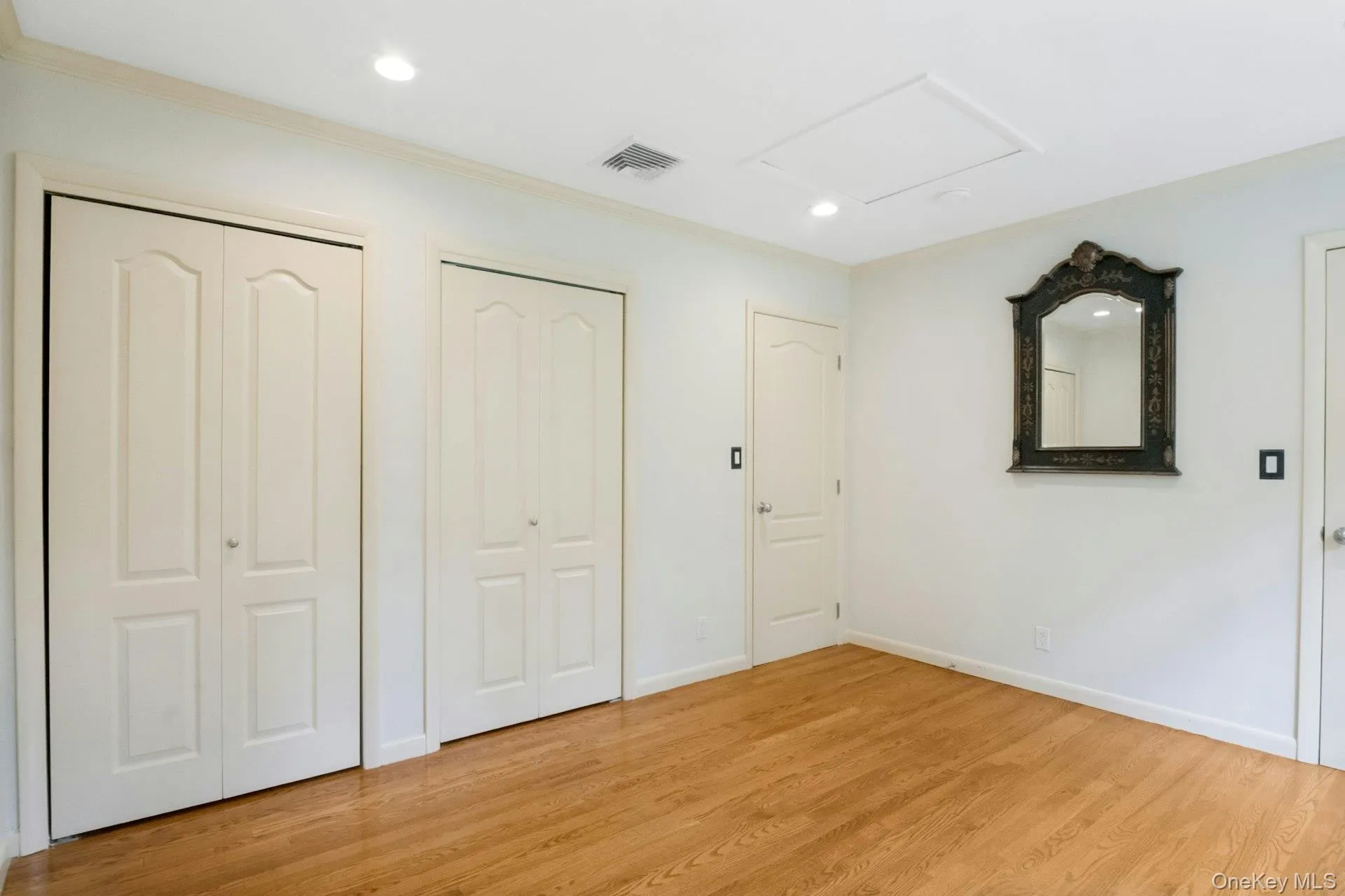 12 Warnke Lane, Greenburgh, NY, 5 Bedrooms Bedrooms, 9 Rooms Rooms,4 BathroomsBathrooms,Residential Lease,For Rent,Warnke,0,1027910 12 Warnke Lane, Greenburgh, NY, 5 Bedrooms Bedrooms, 9 Rooms Rooms,4 BathroomsBathrooms,Residential Lease,For Rent,Warnke,0,1027910