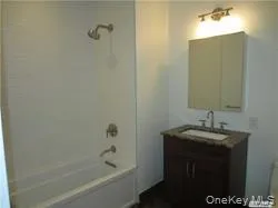 433 Main Street, North Hempstead, NY, 2 Bedrooms Bedrooms, 5 Rooms Rooms,2 BathroomsBathrooms,Residential Lease,For Rent,Main,0,1027913 433 Main Street, North Hempstead, NY, 2 Bedrooms Bedrooms, 5 Rooms Rooms,2 BathroomsBathrooms,Residential Lease,For Rent,Main,0,1027913