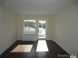 433 Main Street, North Hempstead, NY, 2 Bedrooms Bedrooms, 5 Rooms Rooms,2 BathroomsBathrooms,Residential Lease,For Rent,Main,0,1027913 433 Main Street, North Hempstead, NY, 2 Bedrooms Bedrooms, 5 Rooms Rooms,2 BathroomsBathrooms,Residential Lease,For Rent,Main,0,1027913