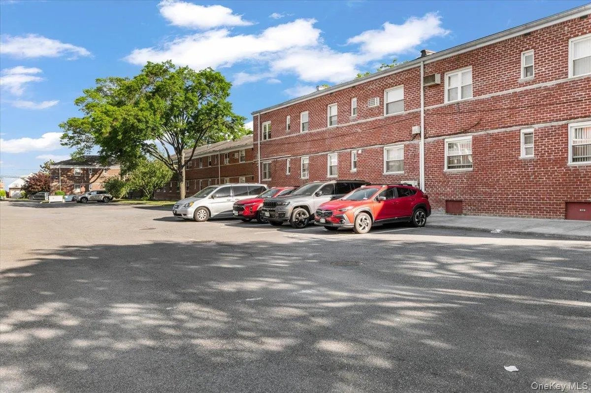 197-09 Dunton Avenue, New York, NY, 1 Bedroom Bedrooms, 4 Rooms Rooms,1 BathroomBathrooms,Residential,For Rent,Dunton,0,1027915 197-09 Dunton Avenue, New York, NY, 1 Bedroom Bedrooms, 4 Rooms Rooms,1 BathroomBathrooms,Residential,For Rent,Dunton,0,1027915