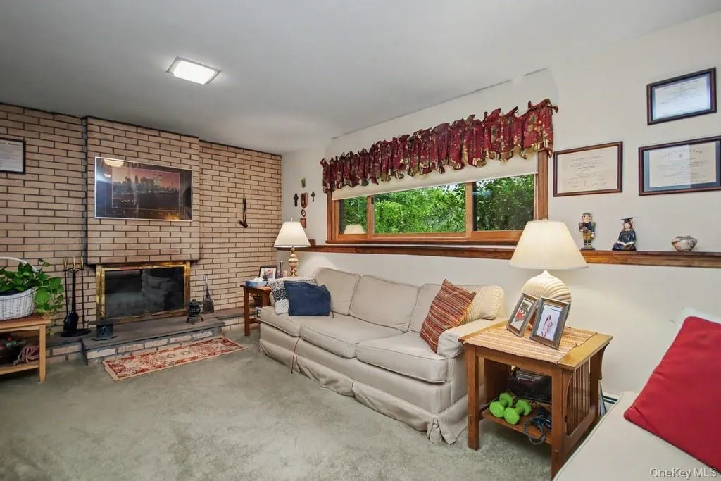 59 Cuddy Road, Carmel, NY, 4 Bedrooms Bedrooms, 8 Rooms Rooms,2 BathroomsBathrooms,Residential,For Rent,Cuddy,0,1027916 59 Cuddy Road, Carmel, NY, 4 Bedrooms Bedrooms, 8 Rooms Rooms,2 BathroomsBathrooms,Residential,For Rent,Cuddy,0,1027916