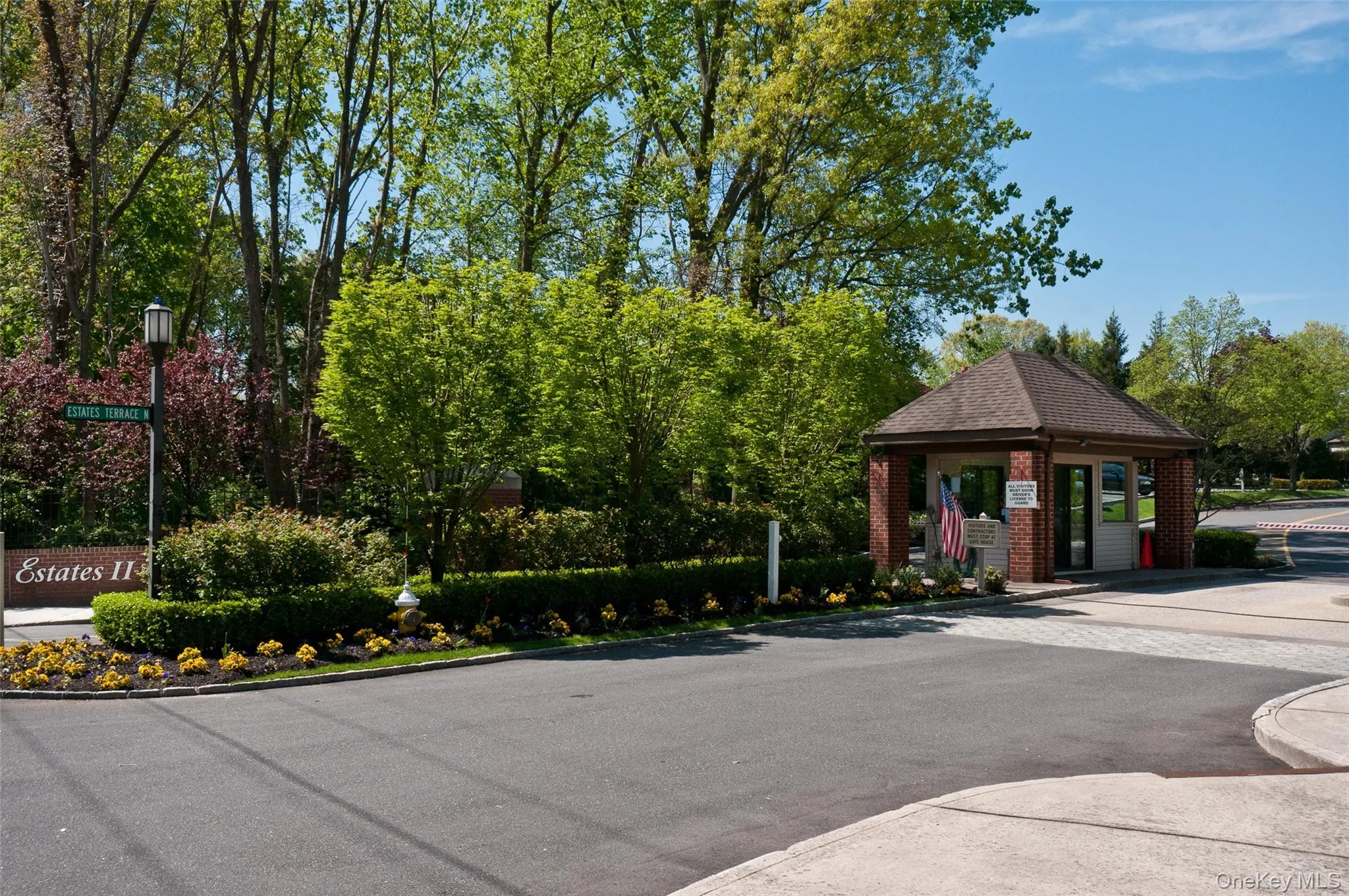 160 Dove Hill Drive, North Hempstead, NY, 2 Bedrooms Bedrooms, 6 Rooms Rooms,2 BathroomsBathrooms,Residential Lease,For Rent,Dove Hill,0,1027917 160 Dove Hill Drive, North Hempstead, NY, 2 Bedrooms Bedrooms, 6 Rooms Rooms,2 BathroomsBathrooms,Residential Lease,For Rent,Dove Hill,0,1027917