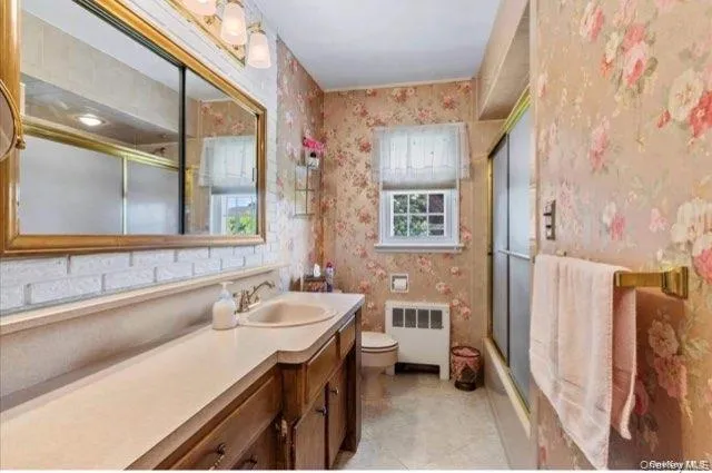 12 Lenore Avenue, Oyster Bay, NY, 3 Bedrooms Bedrooms, 8 Rooms Rooms,2 BathroomsBathrooms,Residential Lease,For Rent,Lenore,0,1027920 12 Lenore Avenue, Oyster Bay, NY, 3 Bedrooms Bedrooms, 8 Rooms Rooms,2 BathroomsBathrooms,Residential Lease,For Rent,Lenore,0,1027920
